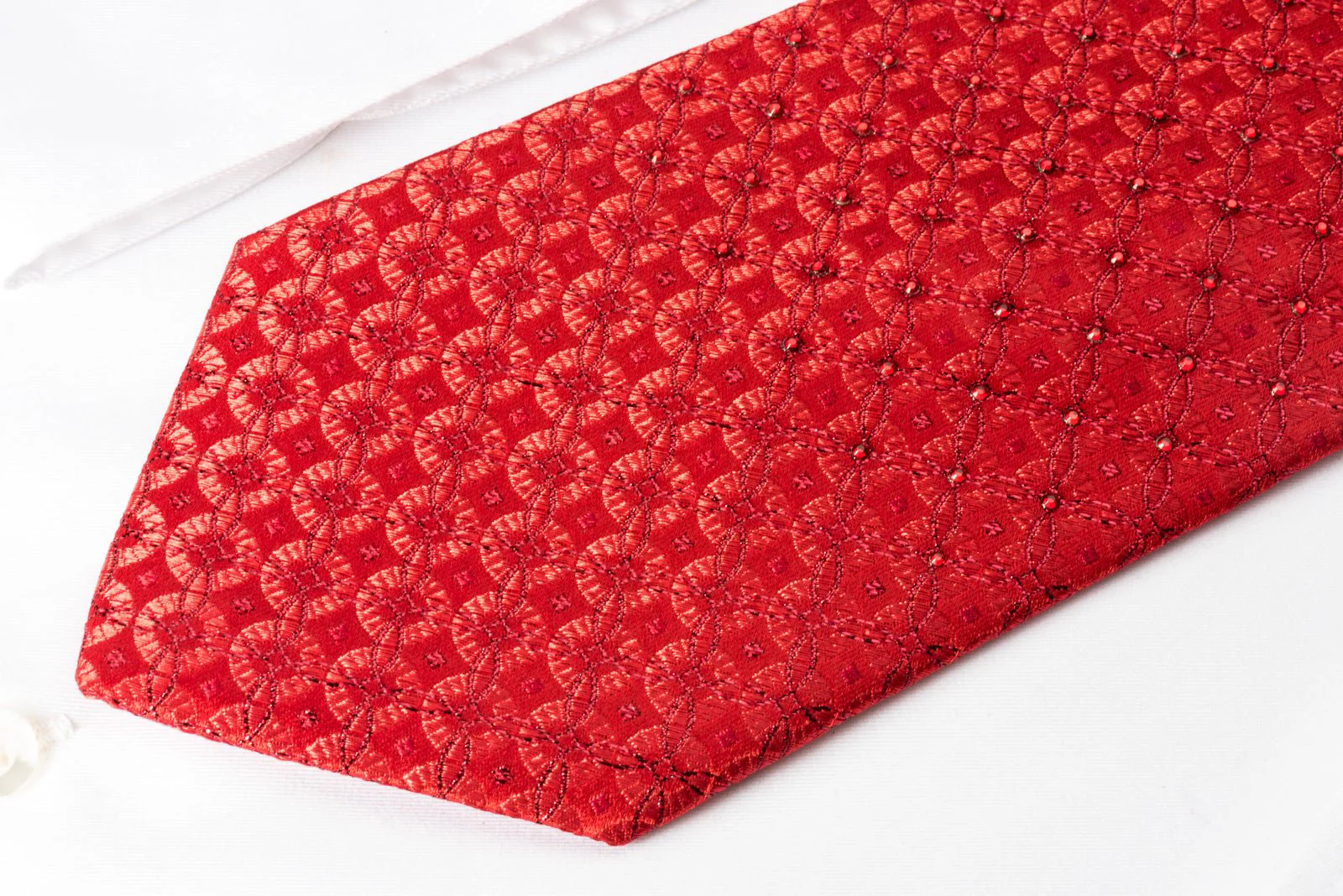 Arnaldo Bassini Silk Rhinestone Necktie Interlocking Circles On Red With Red Sparkles - Image 7