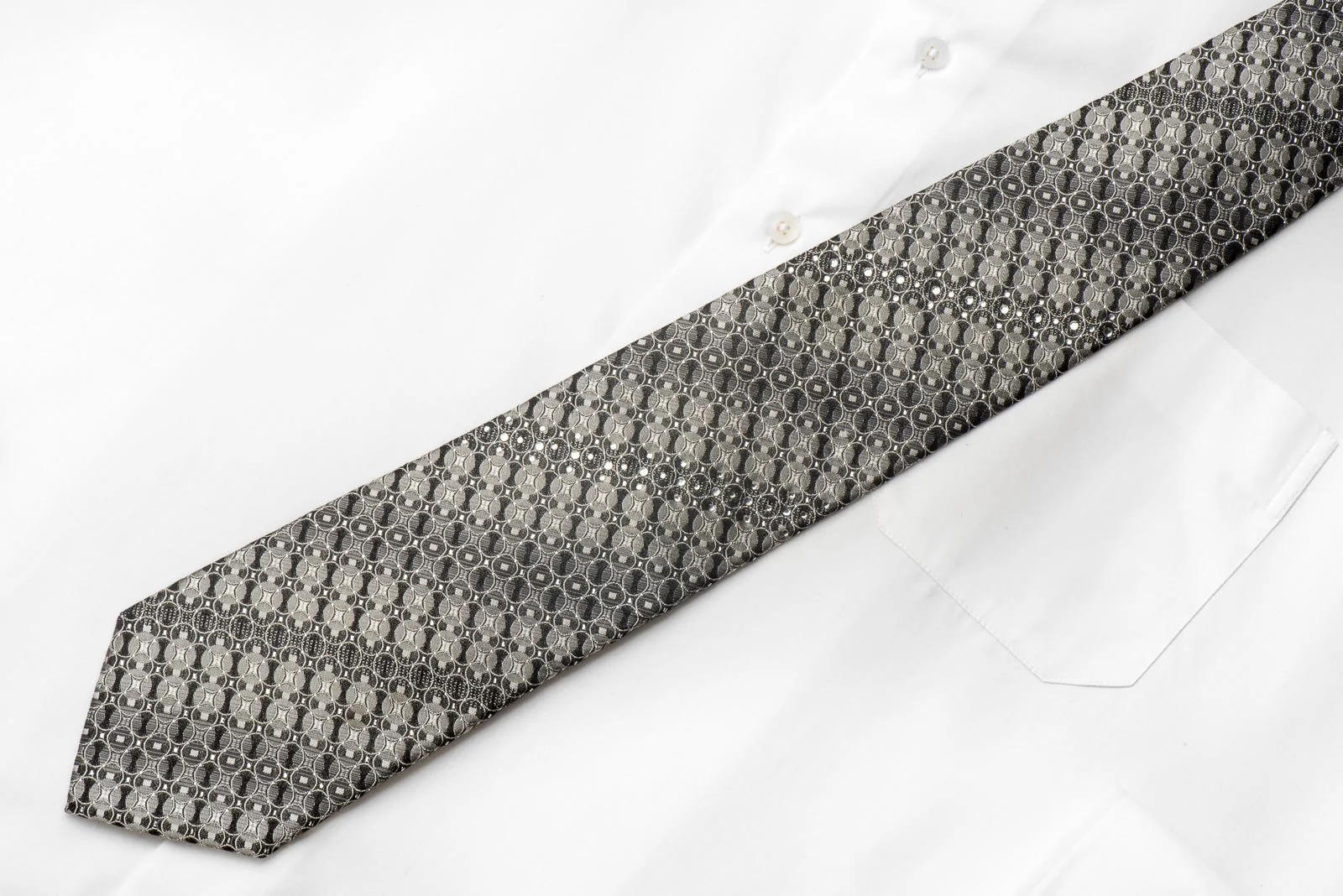 Arpeggio Men's Silk Rhinestone Tie Geometric Silver Circles On Black With Sparkles - Image 5