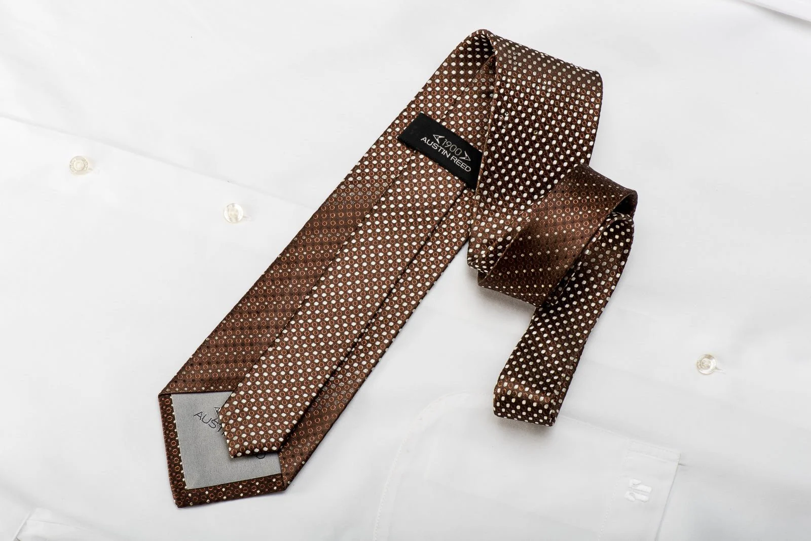 Austin Reed Men's Crystal Rhinestone Silk Necktie Silver Dots On Brown With Sparkles - Image 4
