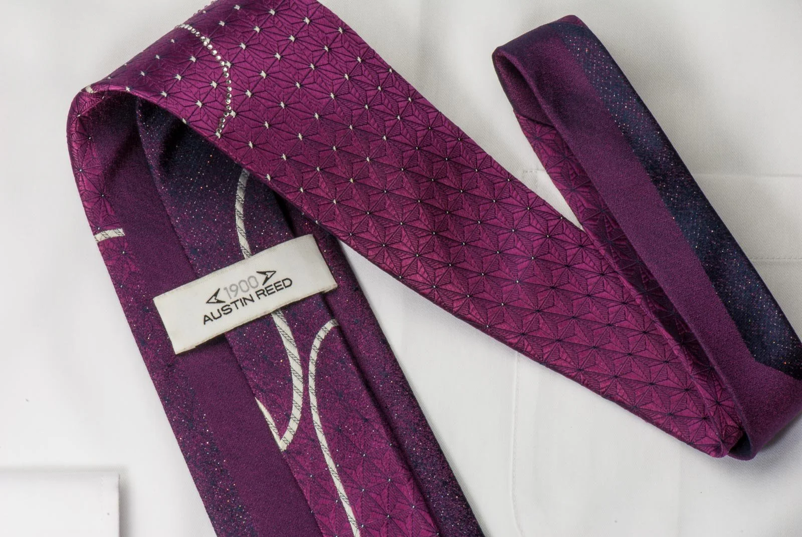 Austin Reed Silk Rhinestone Necktie Silver Scrolls On Purple With Silver Sparkles - Image 3