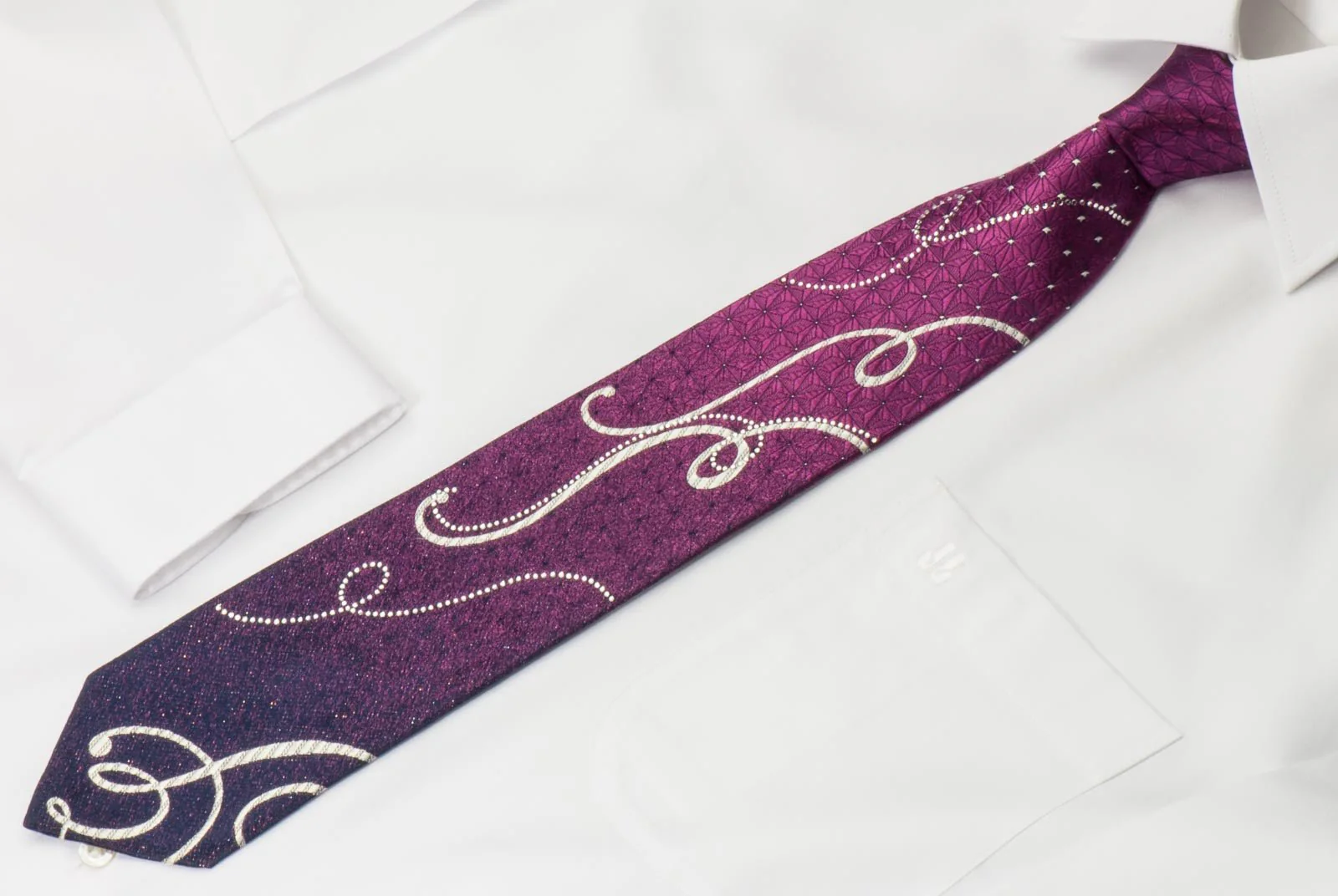 Austin Reed Silk Rhinestone Necktie Silver Scrolls On Purple With Silver Sparkles - Image 5