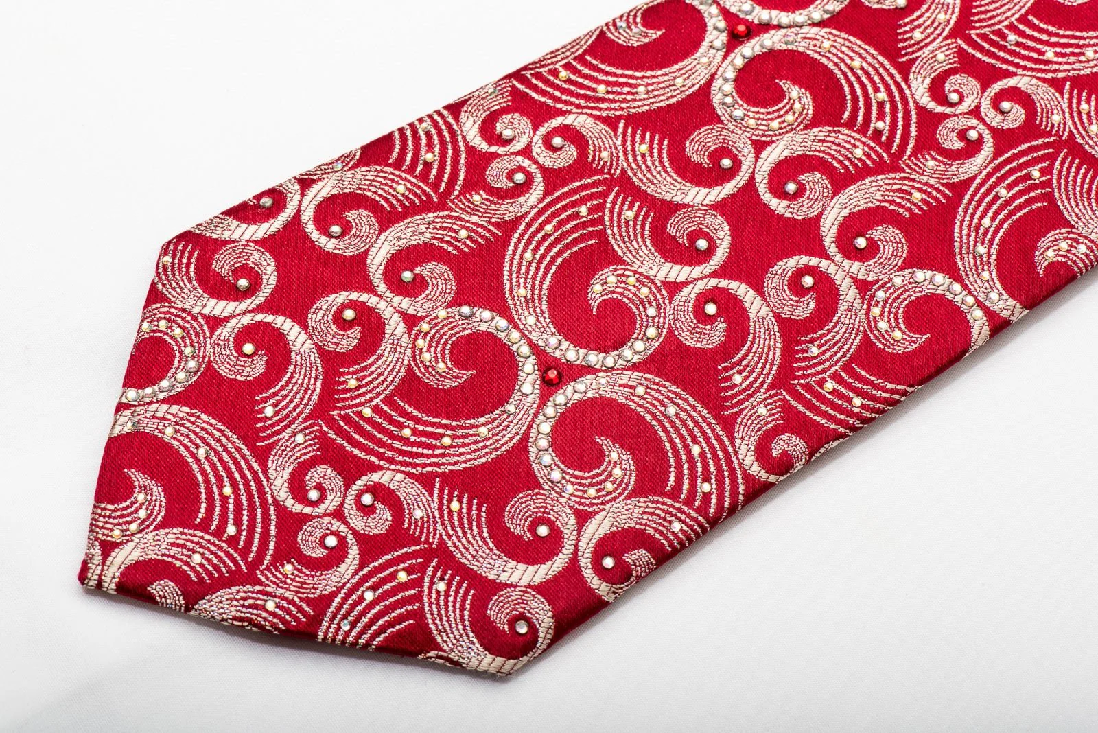 Bruno Baffi Men's Silk Tie Silver Scrolls On Red Sparkling With Rhinestones - Image 3