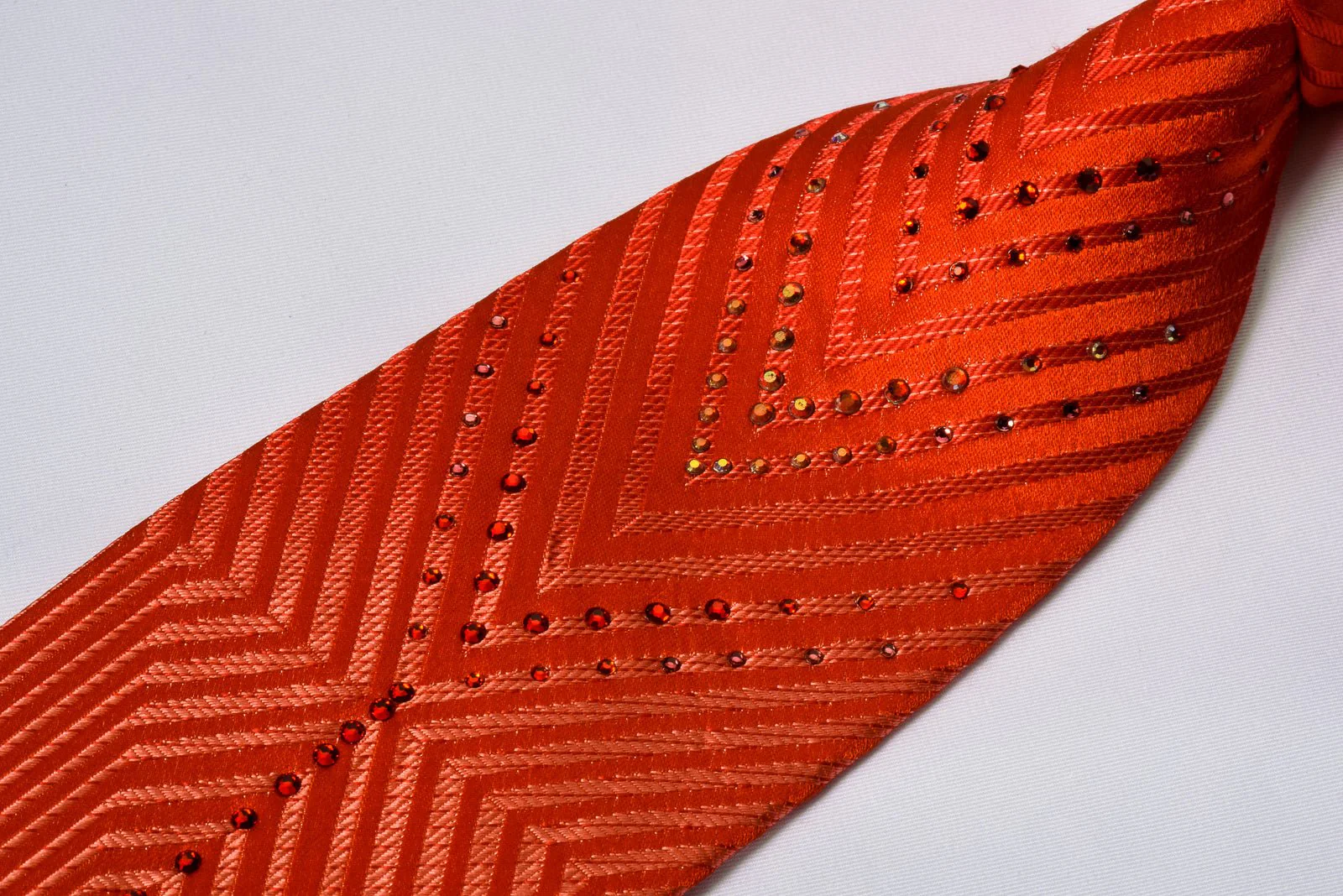 Charles Jourdan Silk Rhinestone Necktie Red V-Striped With Silver Sparkles - Image 5