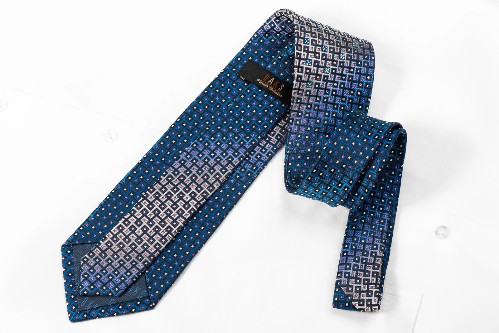 Daks Men's Crystal Rhinestone Silk Necktie Silver Geometric On Blue With Red Sparkles - Image 5