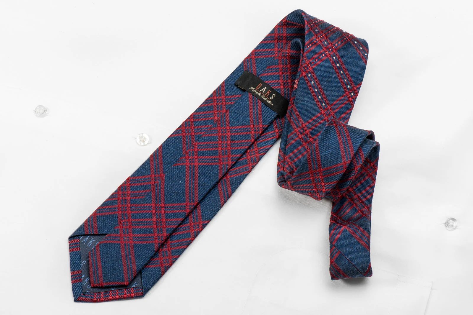 Daks Men's Crystal Silk Tie Red Stripes On Dark Blue Sparkling With Rhinestones - Image 5