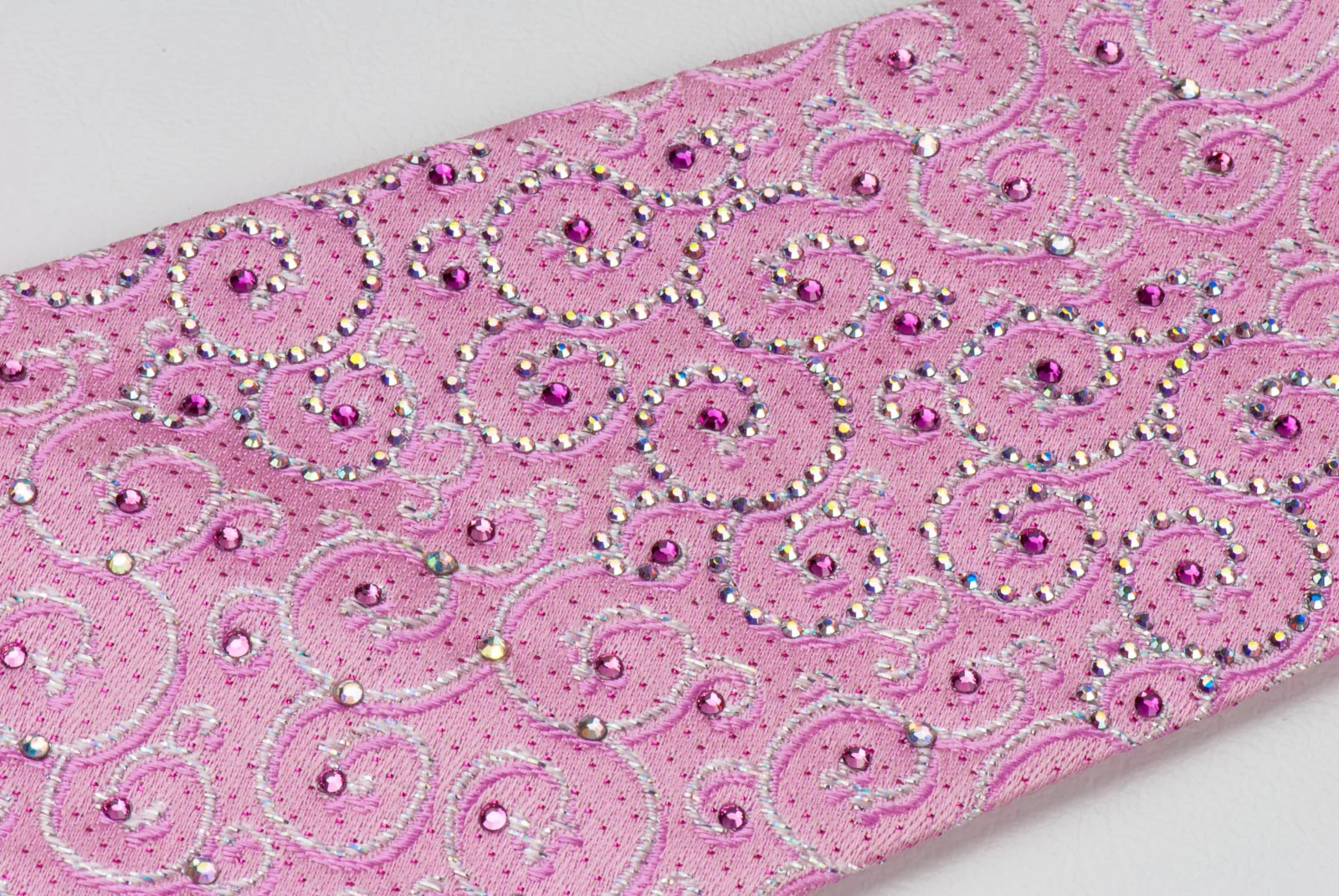 Daks Men's Woven Silk Rhinestone Tie Purple & White Scrolls On Pink With Silver Sparkles - Image 5