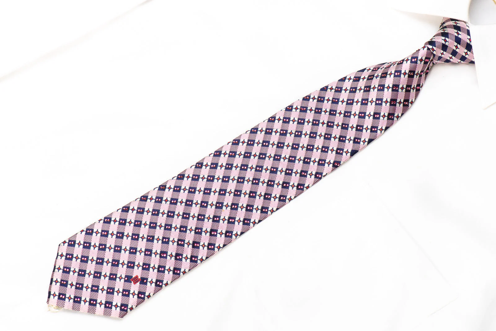 Daks Mens' Silk Crystal Necktie Pink Navy Checkered With red Sparkles - Image 3