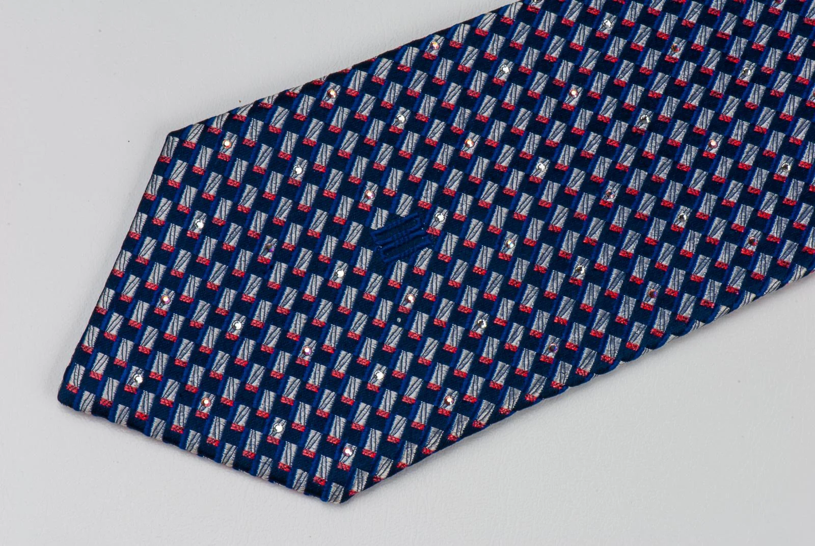 Daks Silk Necktie Silver Red Geometric Pattern On Navy Blue With Rhinestones - Image 3