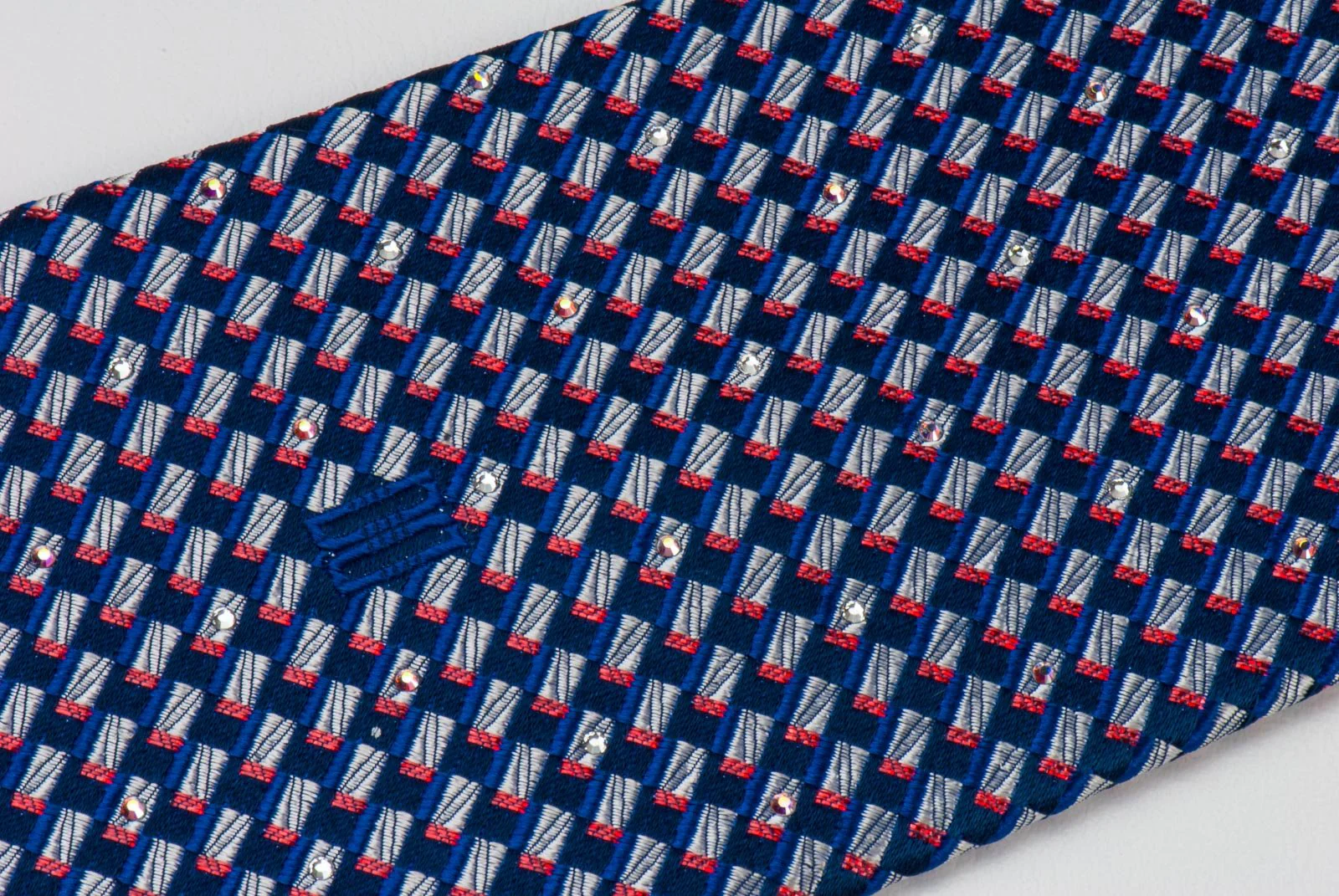 Daks Silk Necktie Silver Red Geometric Pattern On Navy Blue With Rhinestones - Image 7