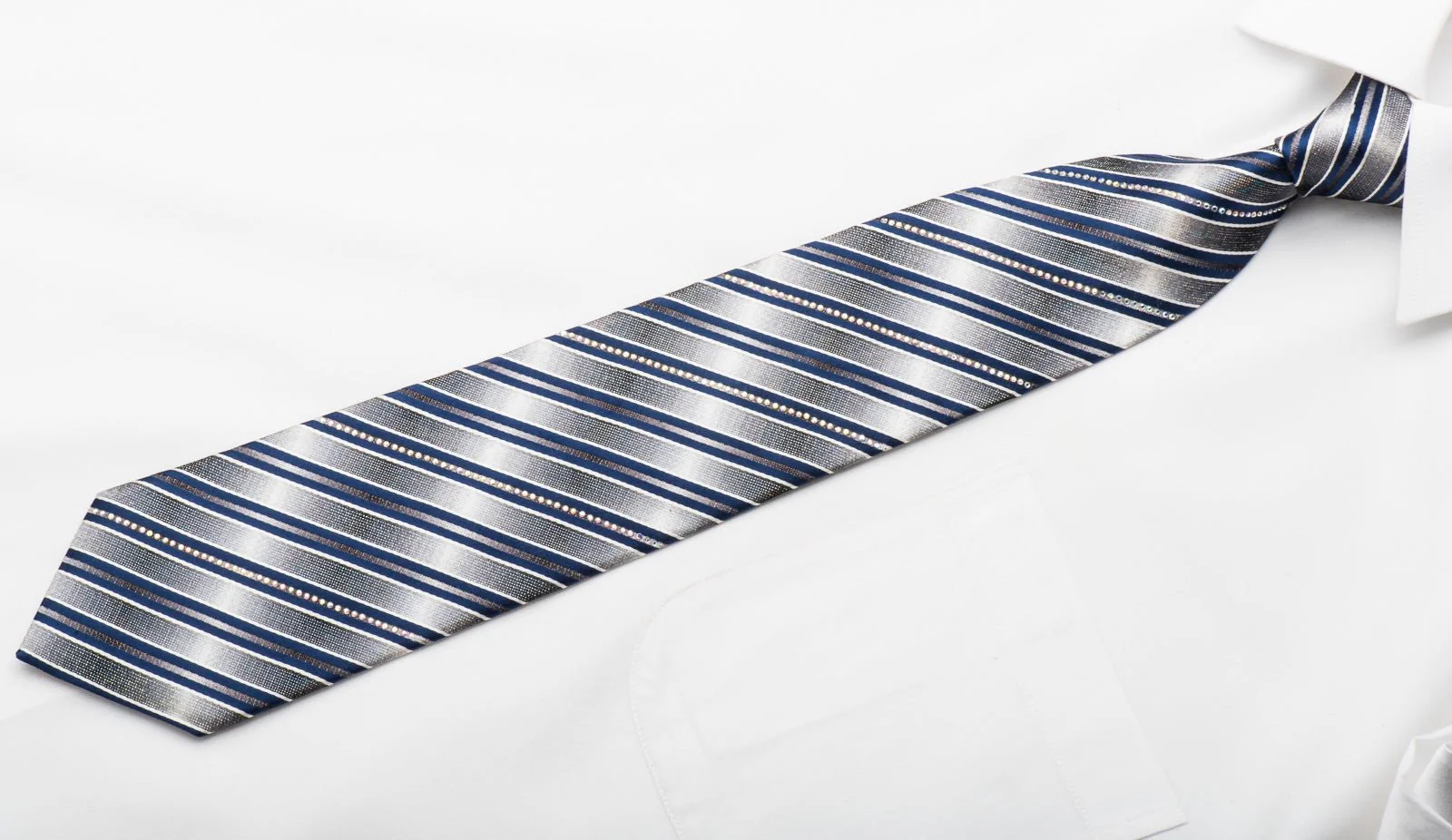 Daniel Hechter Men's Rhinestone Silk Necktie Silver Navy Blue Stripped With Sparkles - Image 4