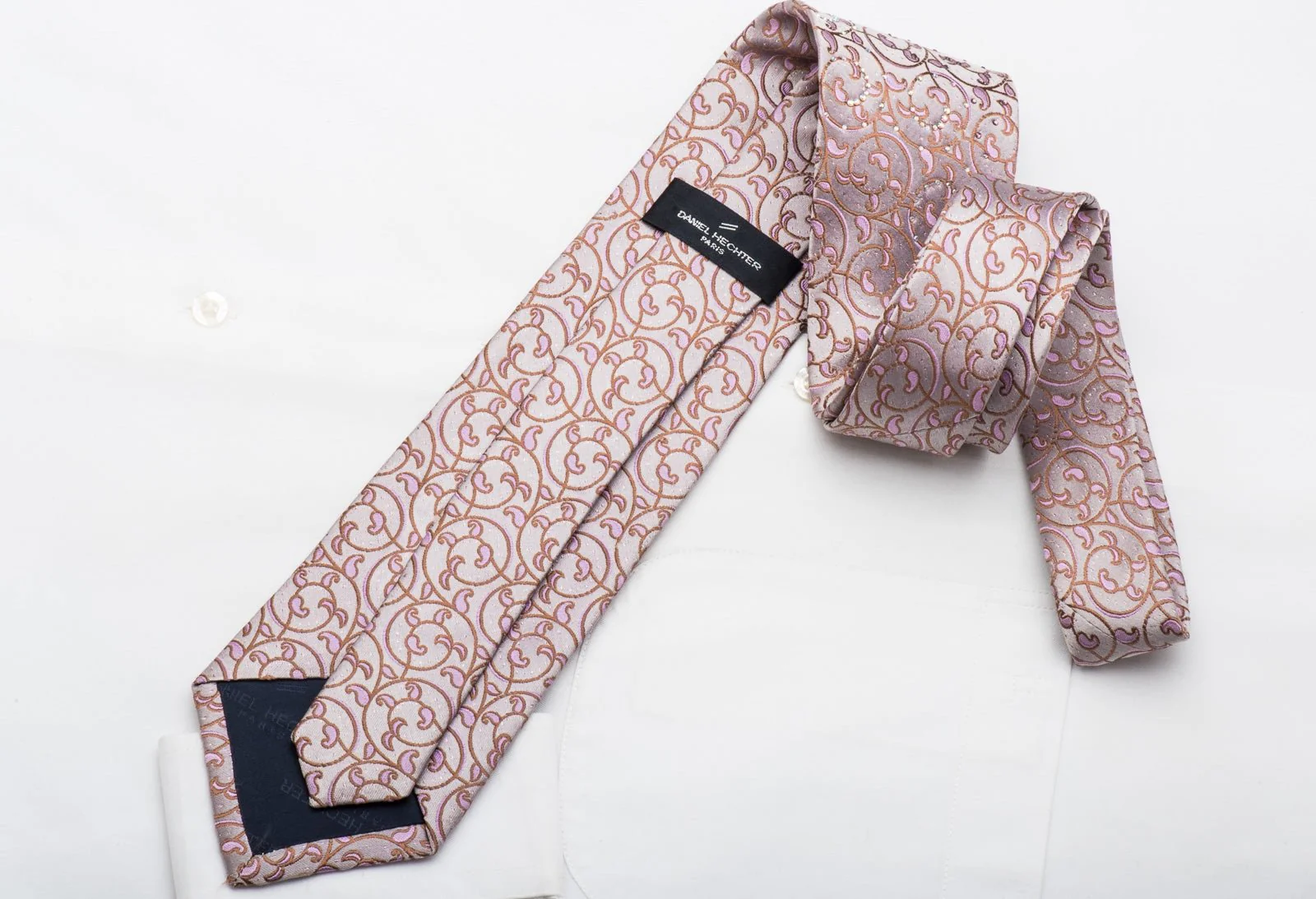 Daniel Hechter Men's Rhinestone Tie Scrolls On Mauve With Purple Sparkles - Image 6