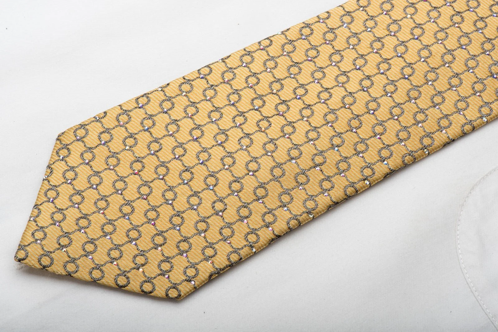 Daniel Hechter Men's Silk Tie Silver Trellis On Golden Yellow Sparkling With Rhinestones - Image 3