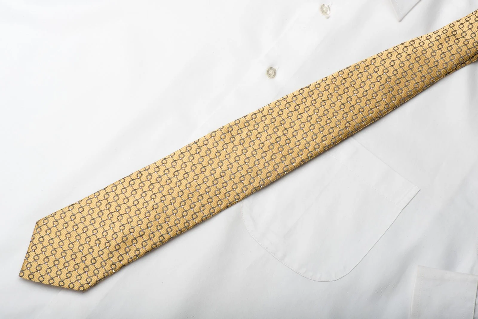 Daniel Hechter Men's Silk Tie Silver Trellis On Golden Yellow Sparkling With Rhinestones - Image 5