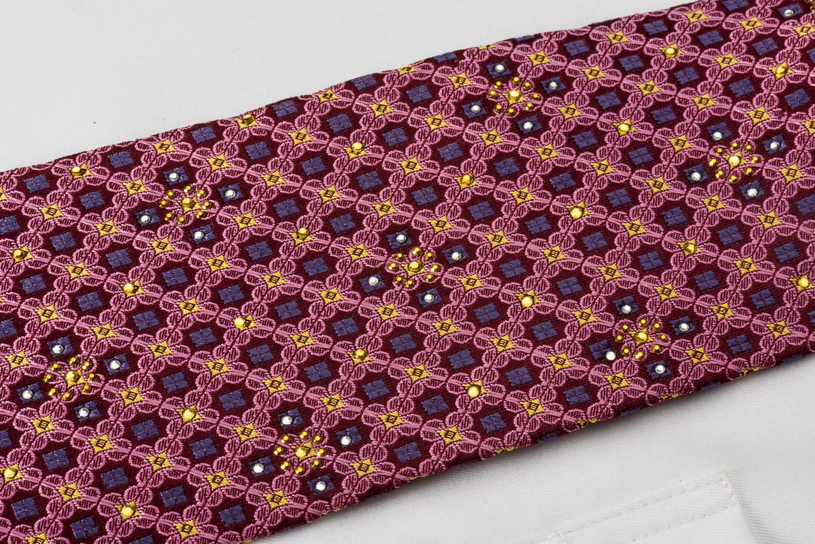 Daniel Hechter Rhinestone Silk Necktie Pink Quatrefoil On Burgundy With Golden Sparkles - Image 3