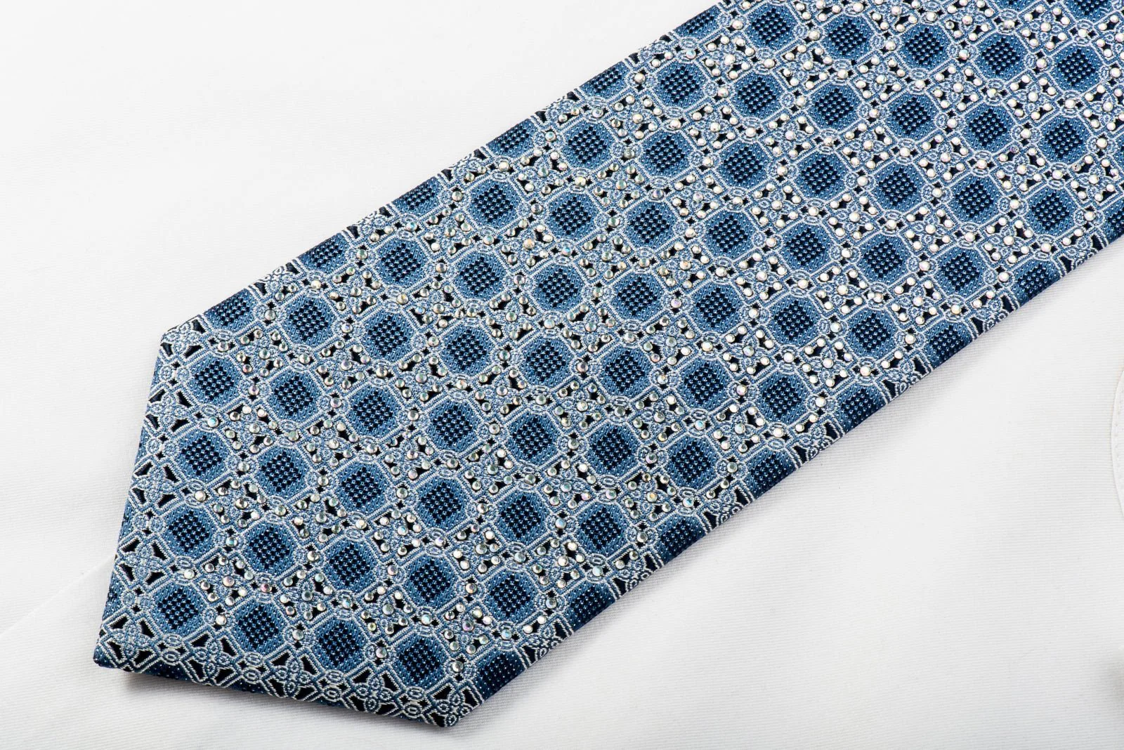 Daniel Hechter Mens Rhinestone Tie Silver Cartouche On Blue Silk With Silver Sparkles - Image 3