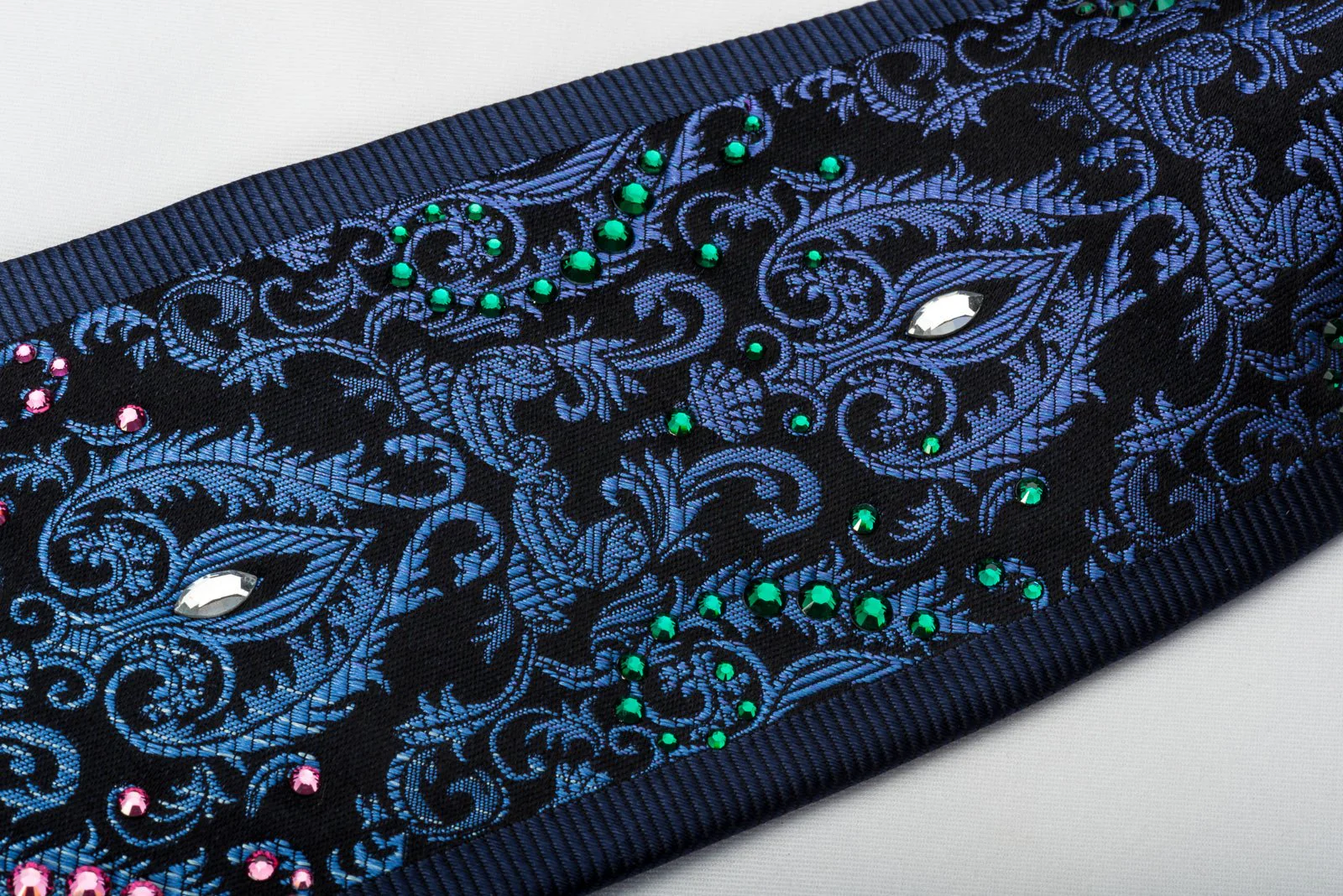 Daniel Hechter Silk Tie Silver Blue Damask On Navy Blue With Large Crystal Rhinestones - Image 6