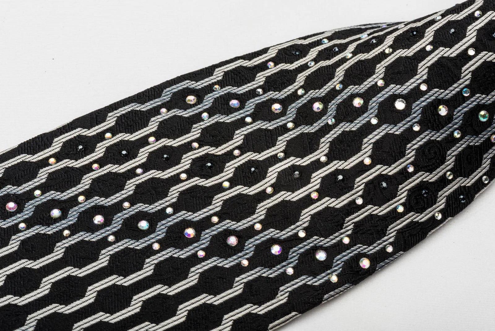 Elegance Silk Tie Silver Geometric On Black With Rhinestones - Image 4