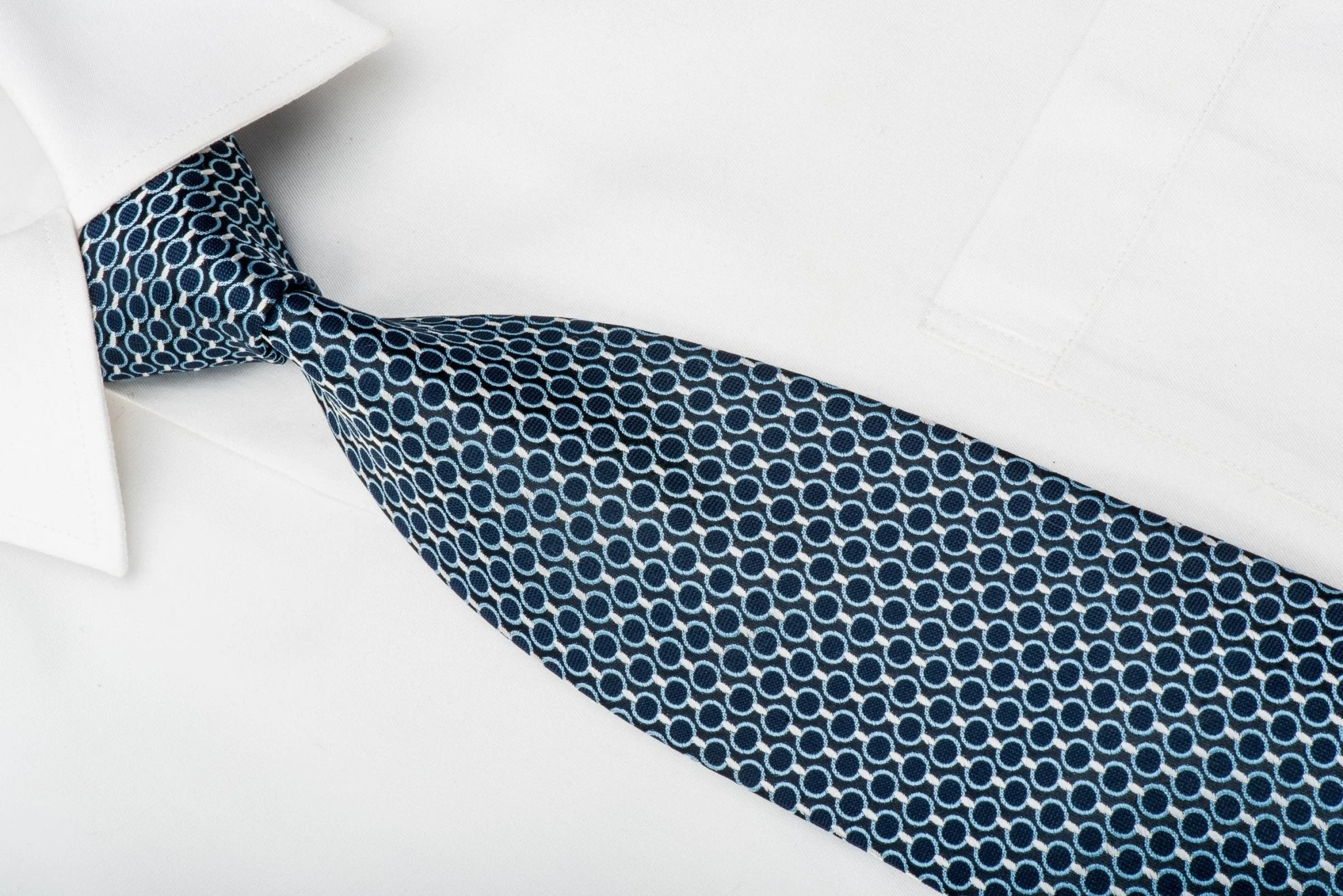Ermenegildo Zegna Men's Woven Silk Necktie Chain Link On Blue - Image 5