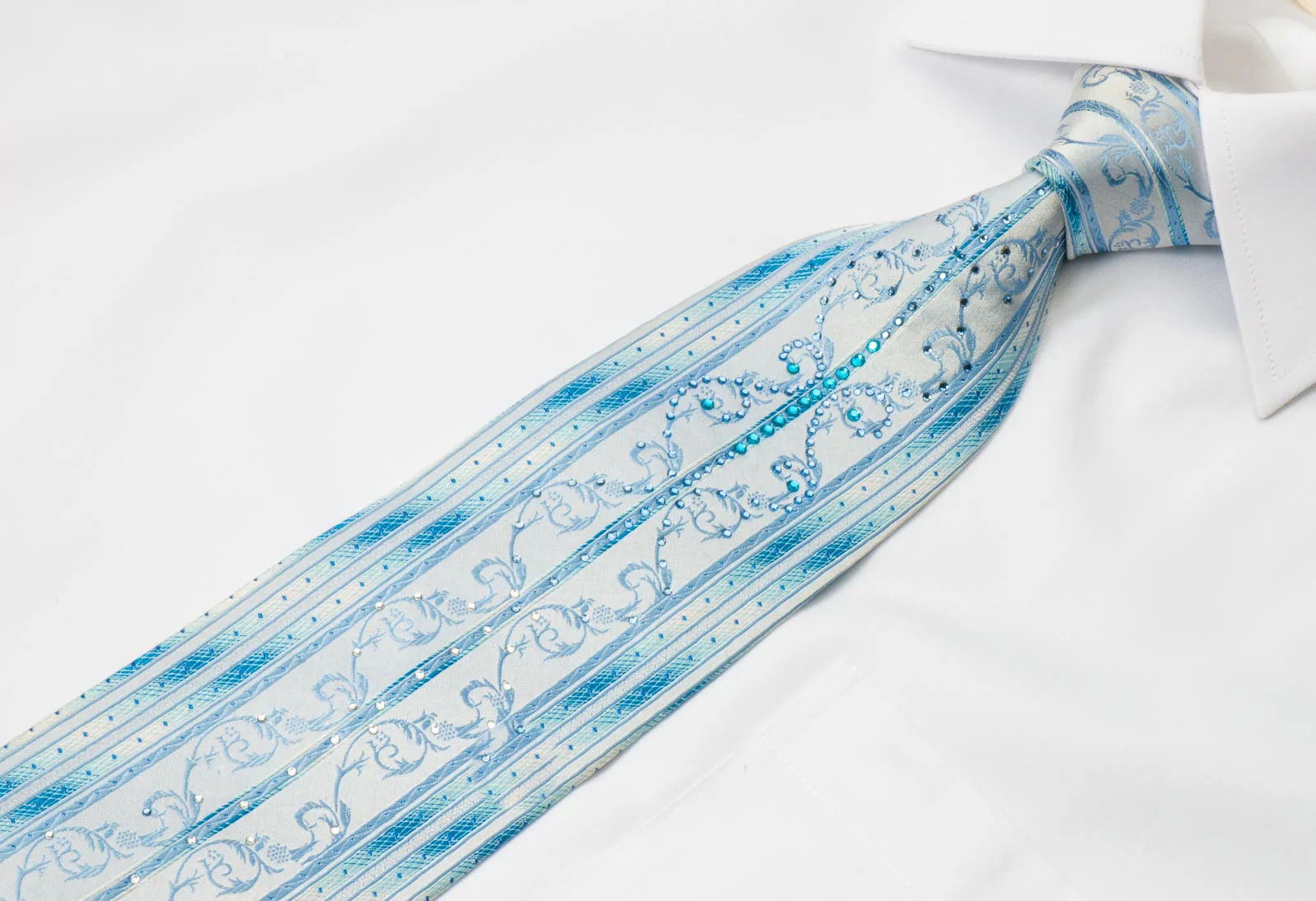 Grang Cia Men's Rhinestone Silk Necktie Blue Stripes & Scrolls With Blue Sparkles - Image 4