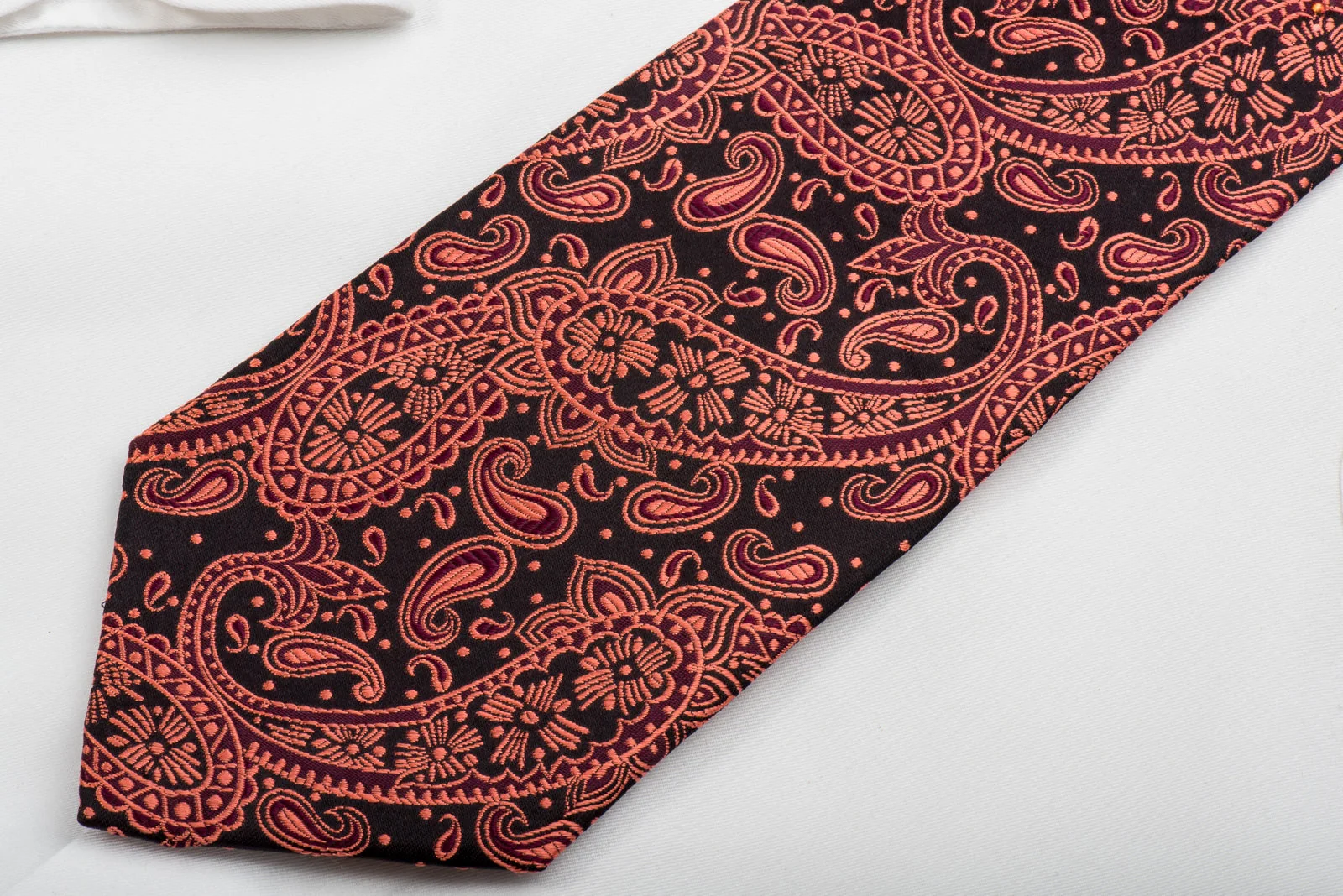 Grang Cia Men's Silk Necktie Orange Paisley On Black Sparkling With Rhinestones - Image 2