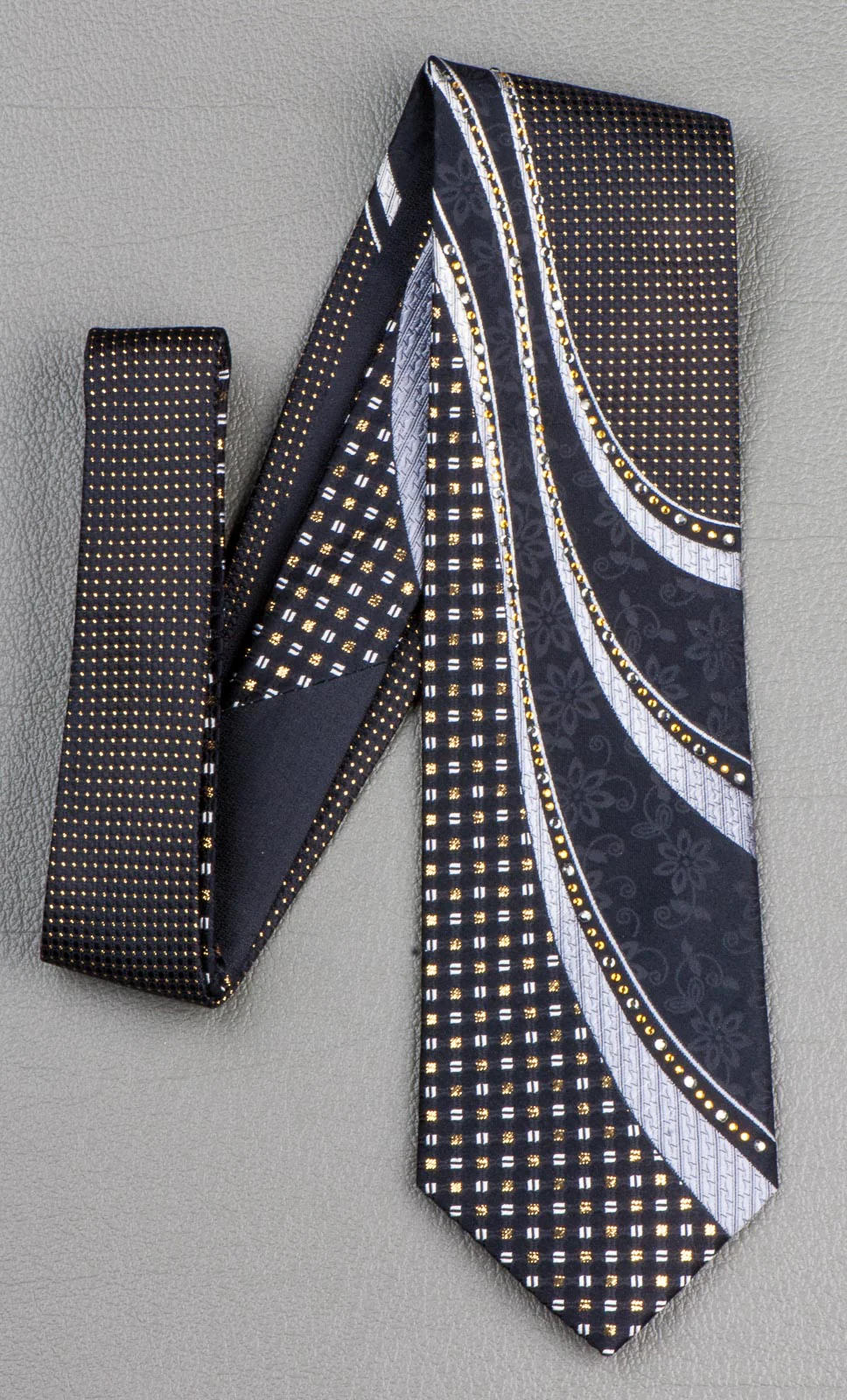 Grang Cia Rhinestone Tie Silver Waves On Black Silk With Golden Sparkles - Image 5