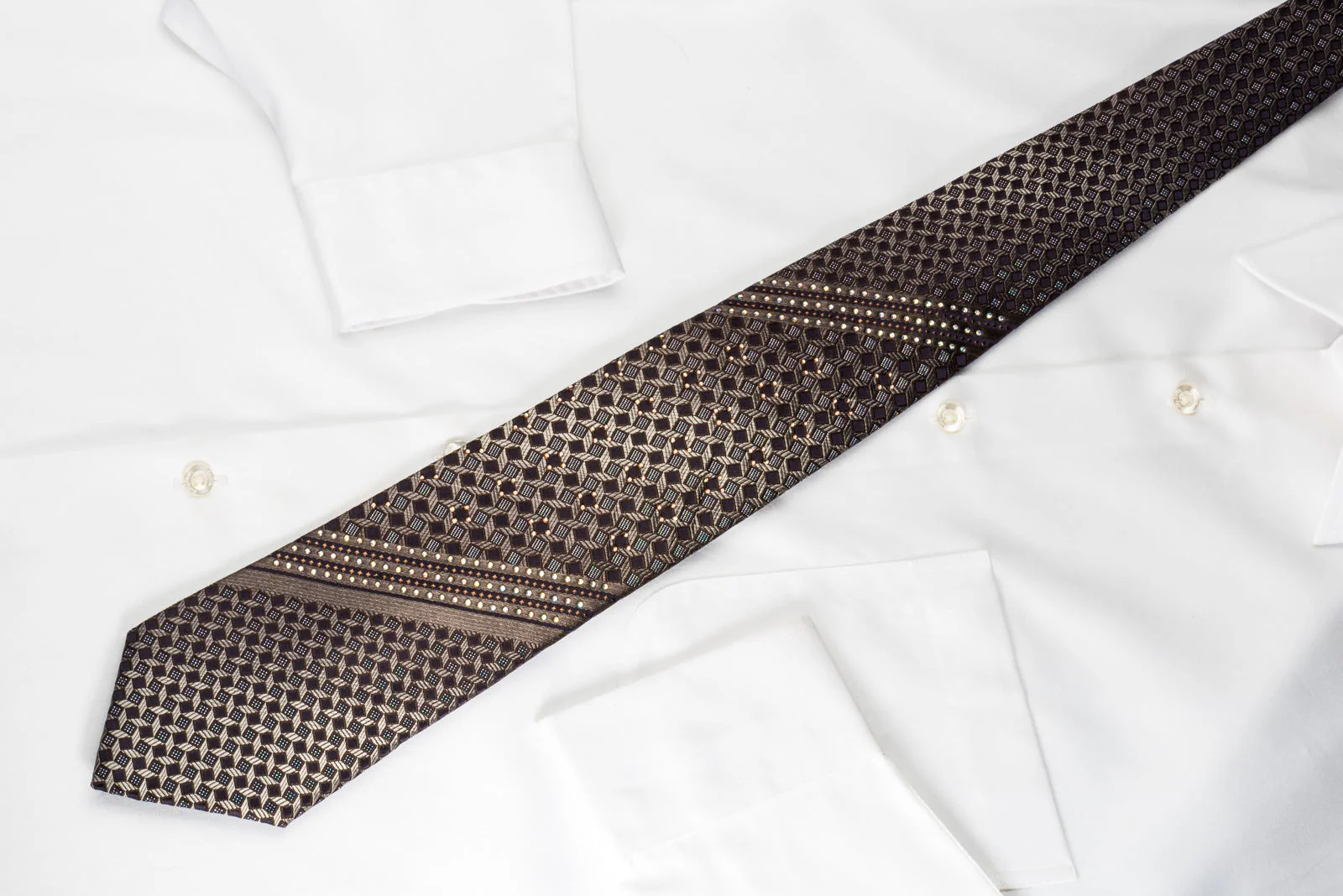 Guy Laroche Rhinestone Tie Gray Silver Geometric With Silver Sparkles - Image 4