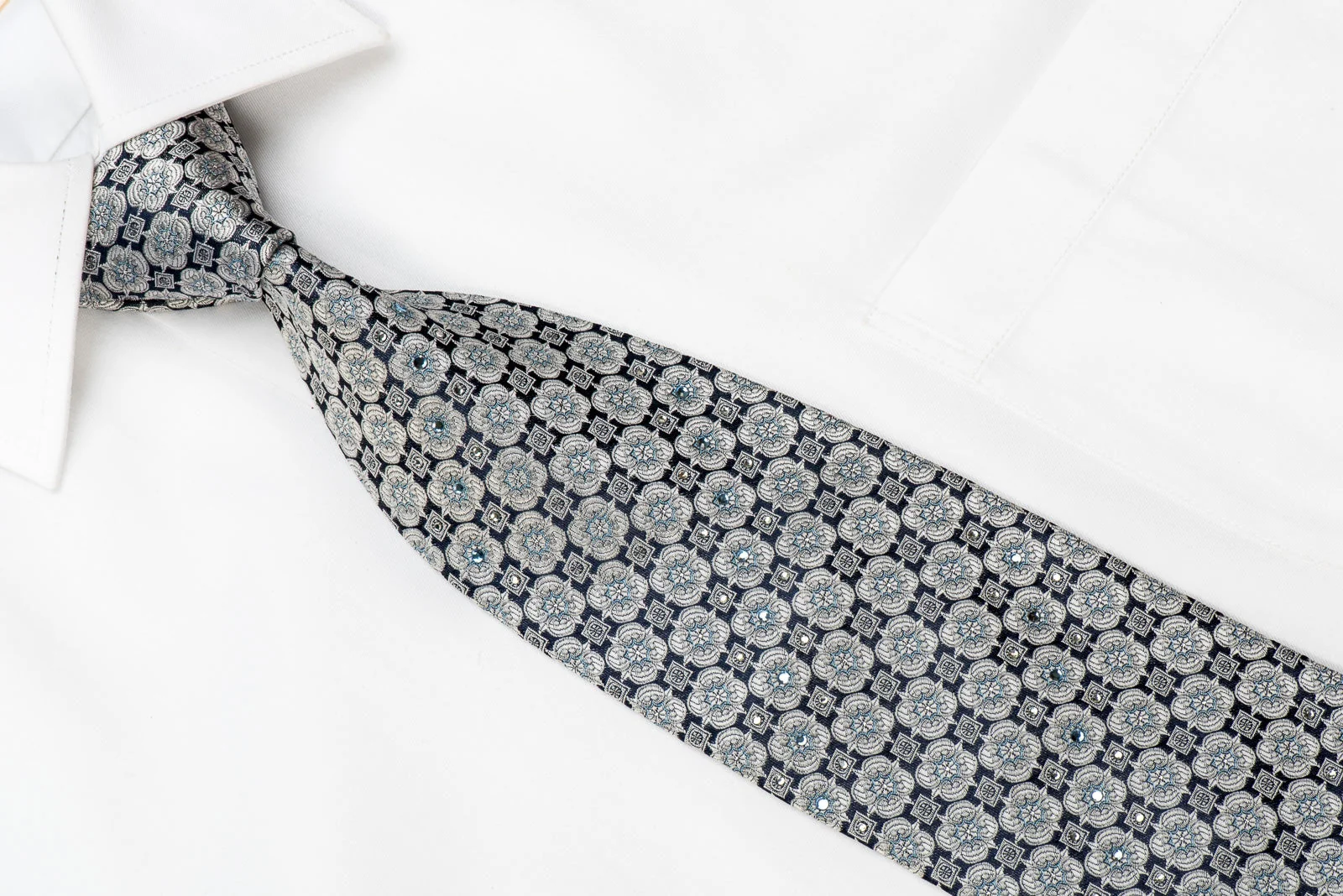 Indian Homme Men's Crystal Necktie Silver Foulard On Navy Blue With Silver Sparkles - Image 2