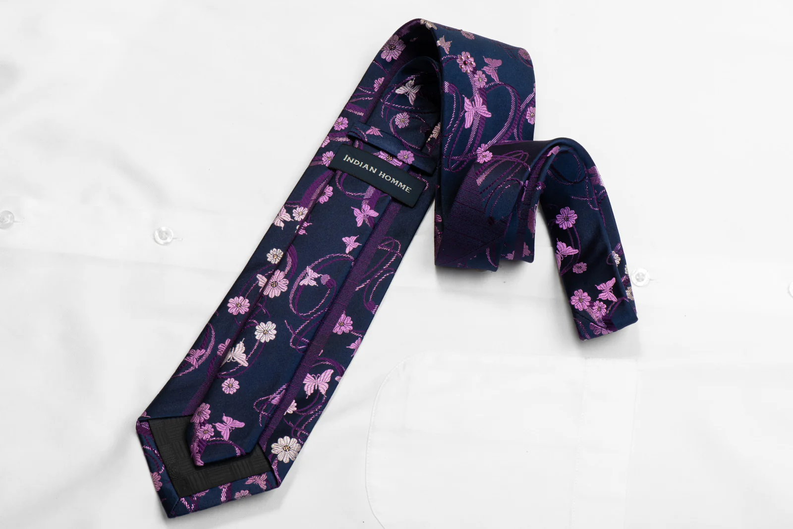 Indian Homme Rhinestone Silk Necktie Purple Butterflies & Floral On Navy With Sparkles - Image 4
