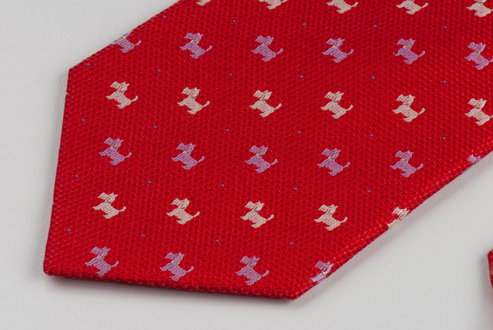 Intercrew Men's Woven Silk Neck Tie Mauve & White Scottie Dogs On Red With Rhinestones - Image 7