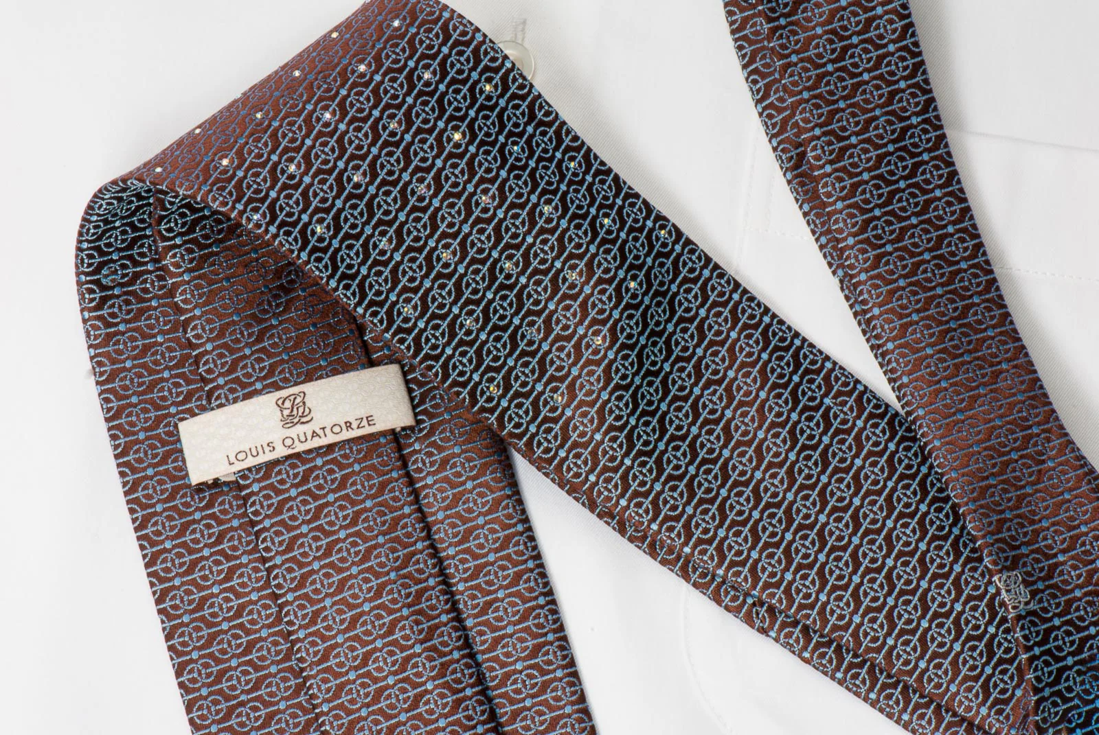 Louis Quatorze Men's Silk Necktie Blue Geometric On Brown With Crystal Rhinestones - Image 5