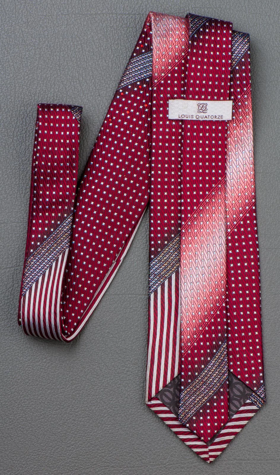 Louis Quatorze Men's Silk Rhinestone Neck Tie Silver Micro Squares On Burgundy - Image 5