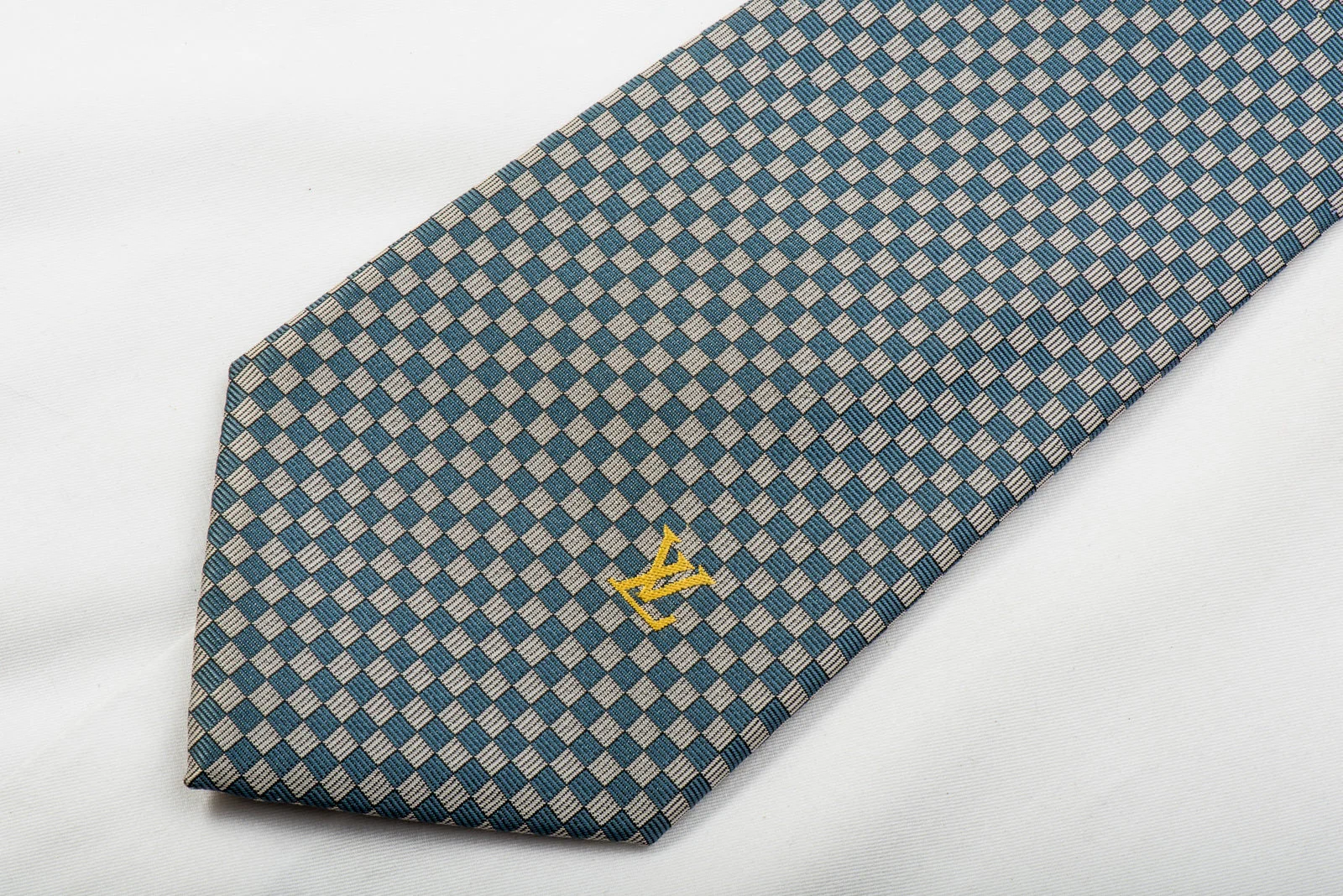 Louis Vuitton Silk Necktie Checker In Blue Gray - Image 3