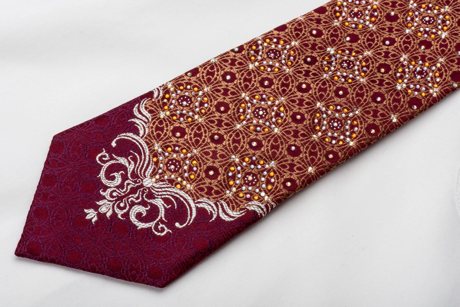 Manhatten Men's Rhinestone Silk Necktie Gold Arabesk On Burgundy Sparkling With Rhinestones - Image 3