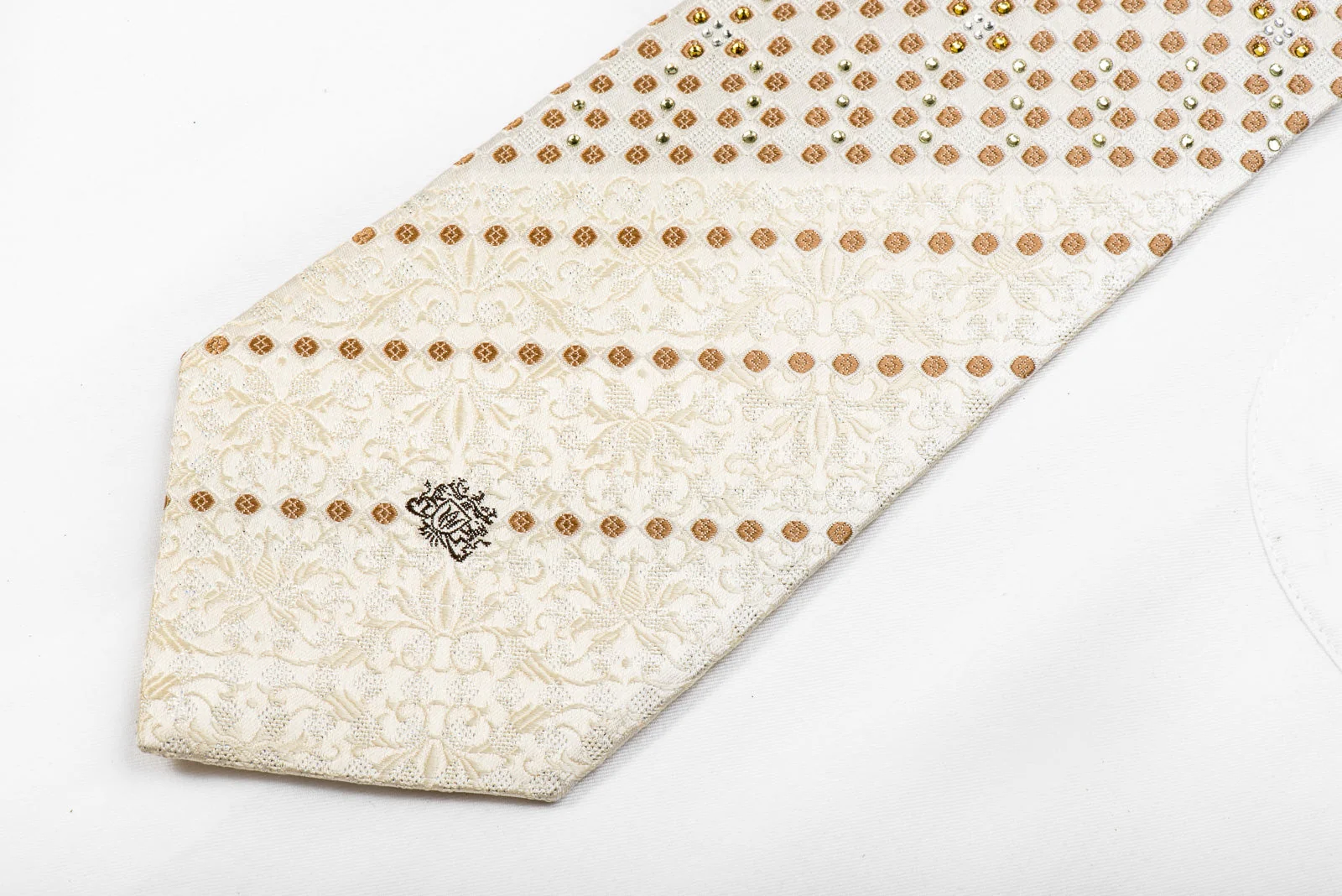 Nicole St Giles Men's Men's Crystal Silk Necktie Pink Beige Checkered On Ivory White Anthemion With Sparkles - Image 4