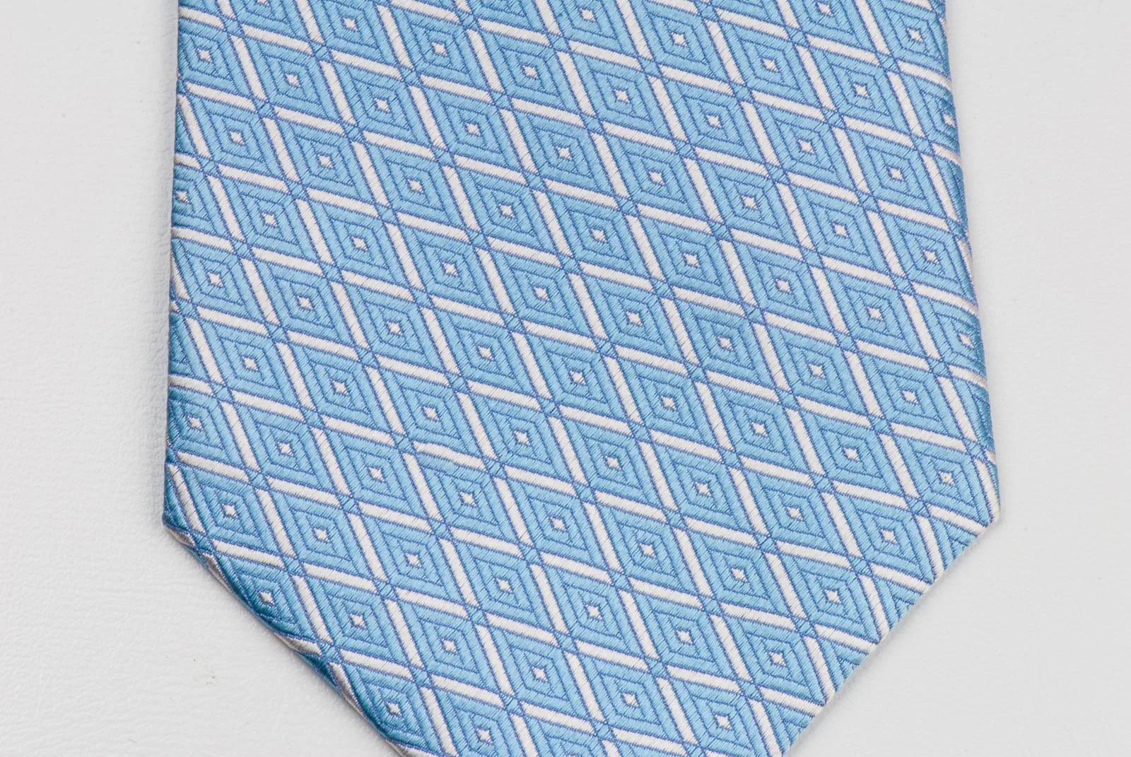 Nina Ricci Men's Woven Silk Tie Blue Checked Diamonds Pattern On White - Image 4