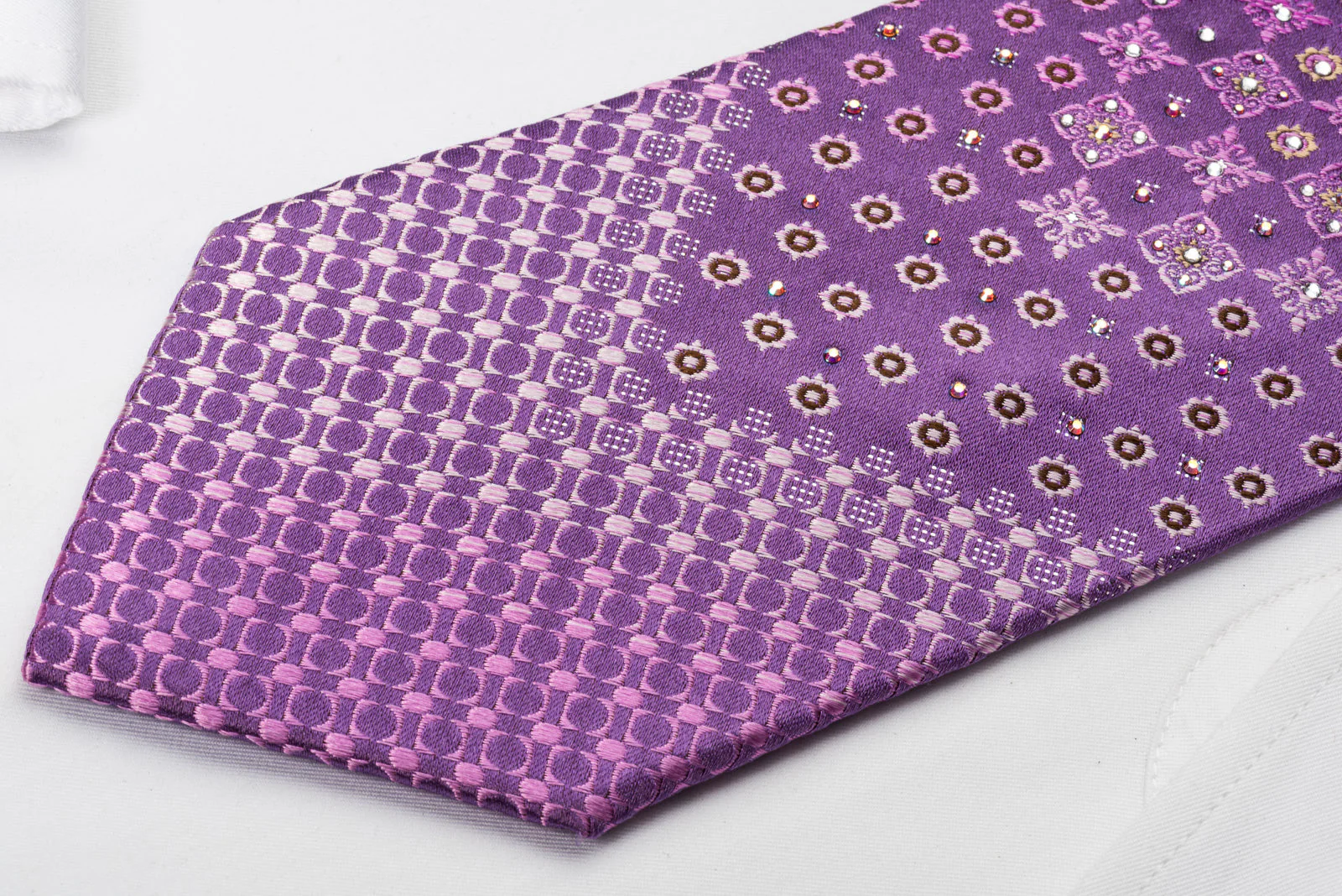 Nina Ricci Rhinestone Necktie Fleur de Lis Motif Design On Purple With Silver Sparkles - Image 5