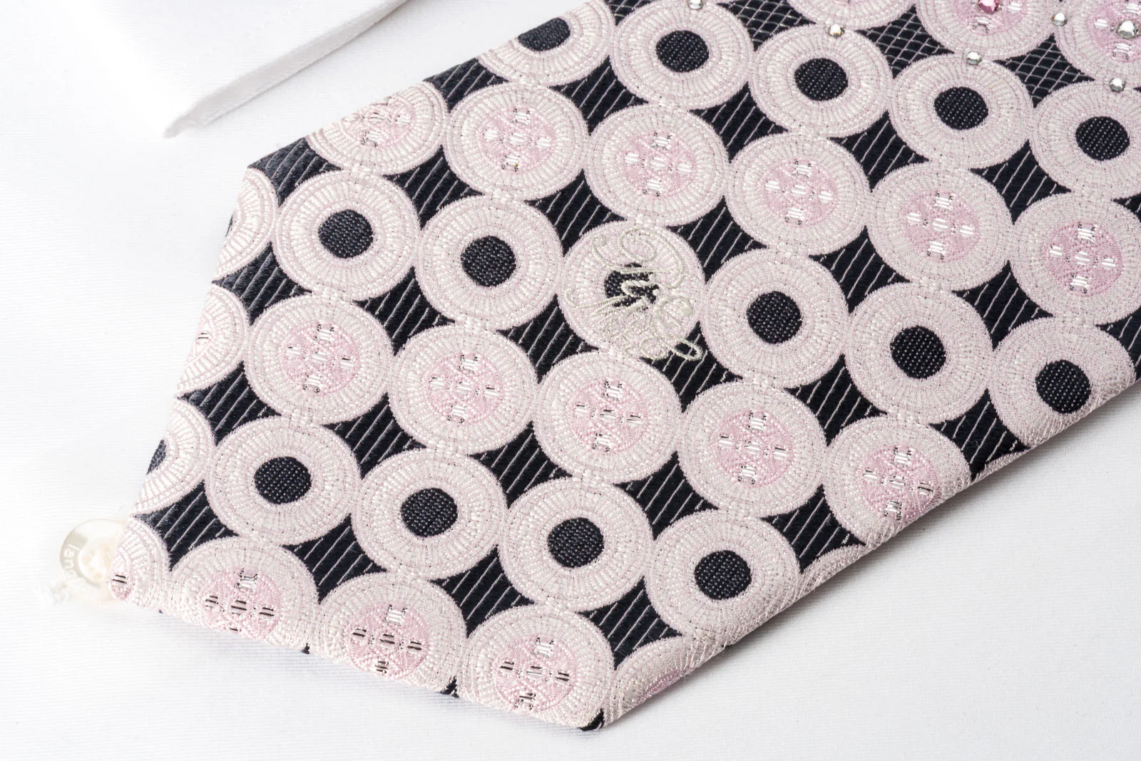 Nina Ricci Rhinestone Silk Necktie Pink Circles On Silver With Silver Sparkles - Image 5