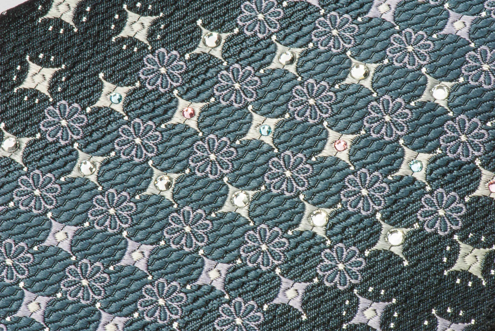 Paco Rabanne Rhinestone Tie Silver Geometric & Foulard Design On Gray With Sparkles - Image 3
