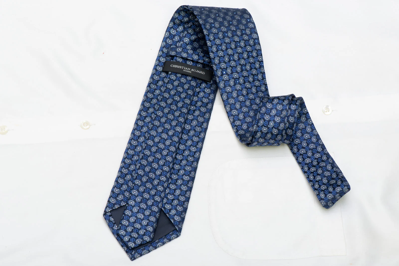 Paisley On Navy Blue Rhinestone Silk Tie With Silver Sparkles - Image 4