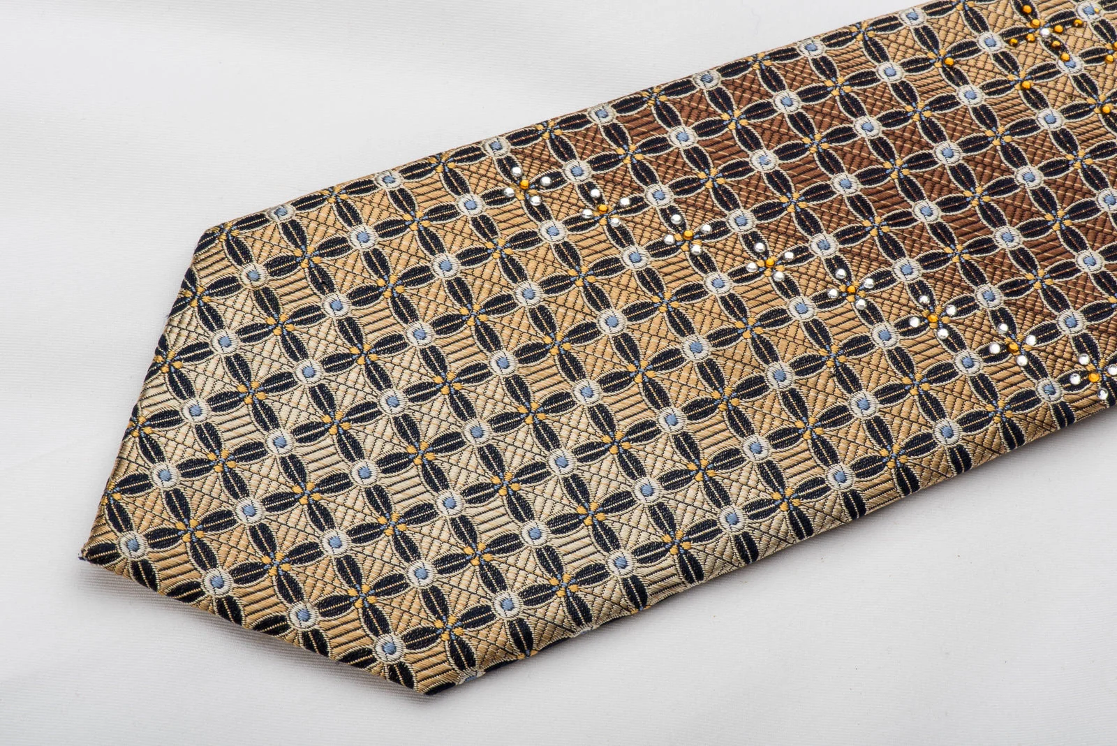 Park Land Men's Silk Necktie Trellis On Beige Brown Sparkling With Rhinestones - Image 3