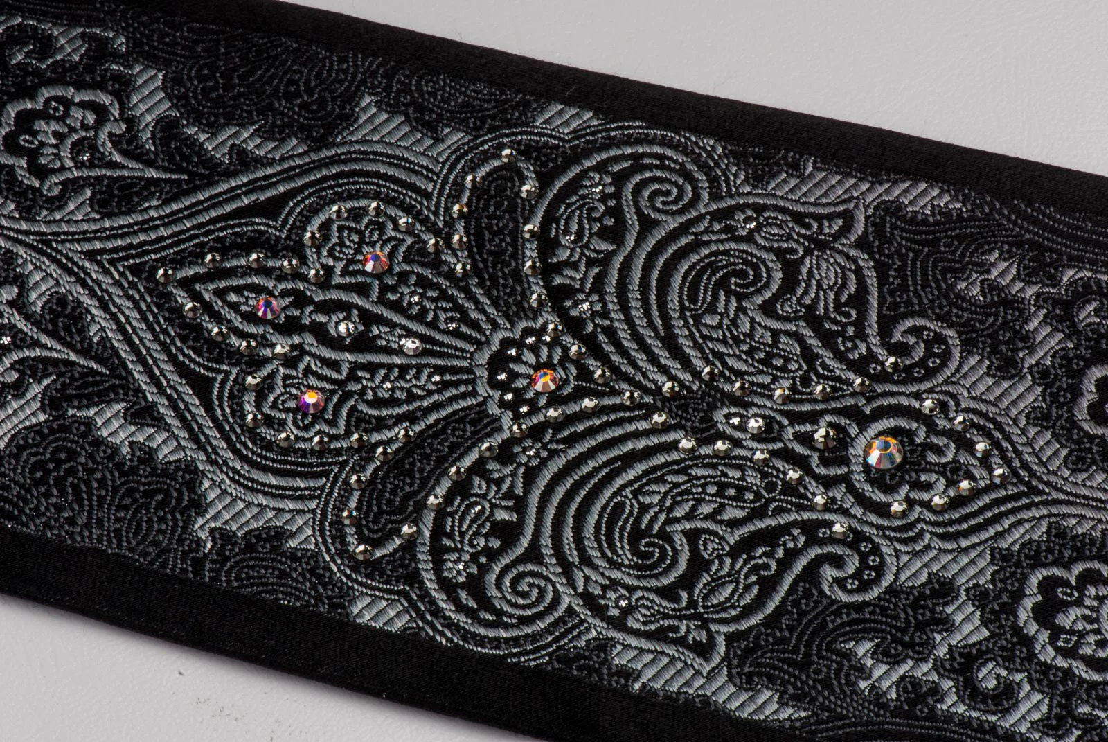 Perry Ellis Rhinestone Silk Neck Tie Silver Damask On Black With Mirrors Classic 3 1/2 Inch - Image 3