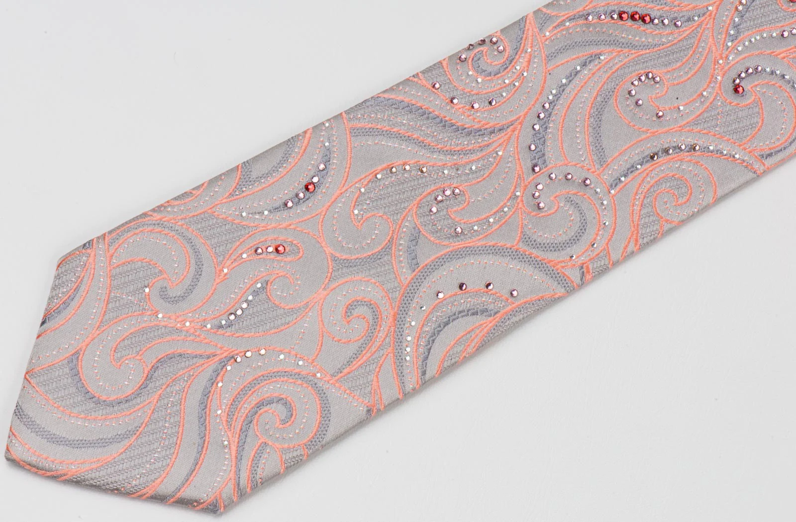 Perry Ellis Rhinestone Silk Necktie Peach Pink Paisley On Silver With Rhinestones - Image 2