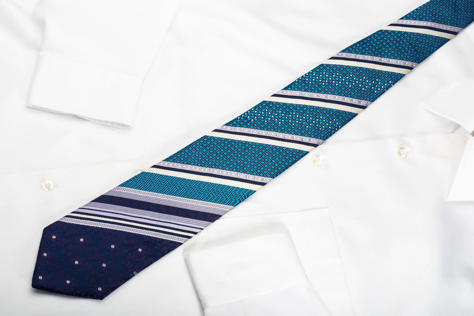 Perry Ellis Rhinestone Silk Tie Turquoise Striped On Navy With Silver Sparkles - Image 4