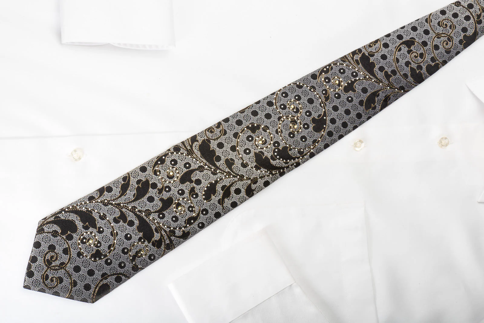 Perry Ellis Silk Rhinestone Necktie Black Vines On Silver With Sparkles - Image 7