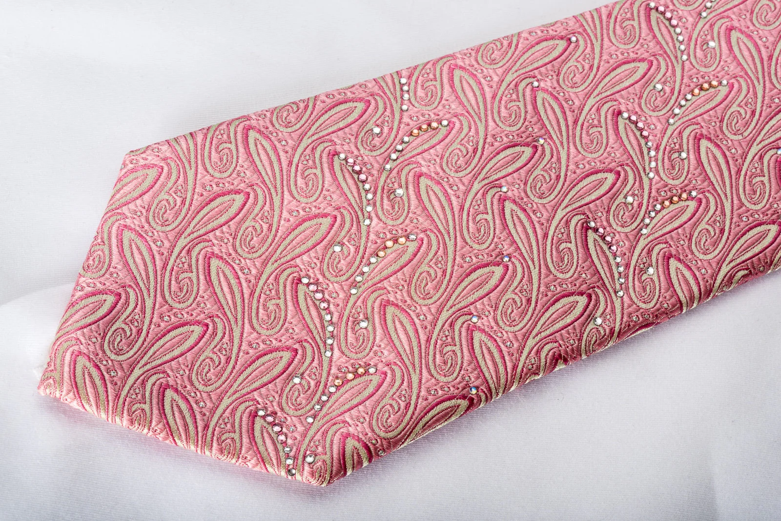 Pierre Cardin Men's Silk Tie Paisley On Pink Sparkling With Rhinestones - Image 2