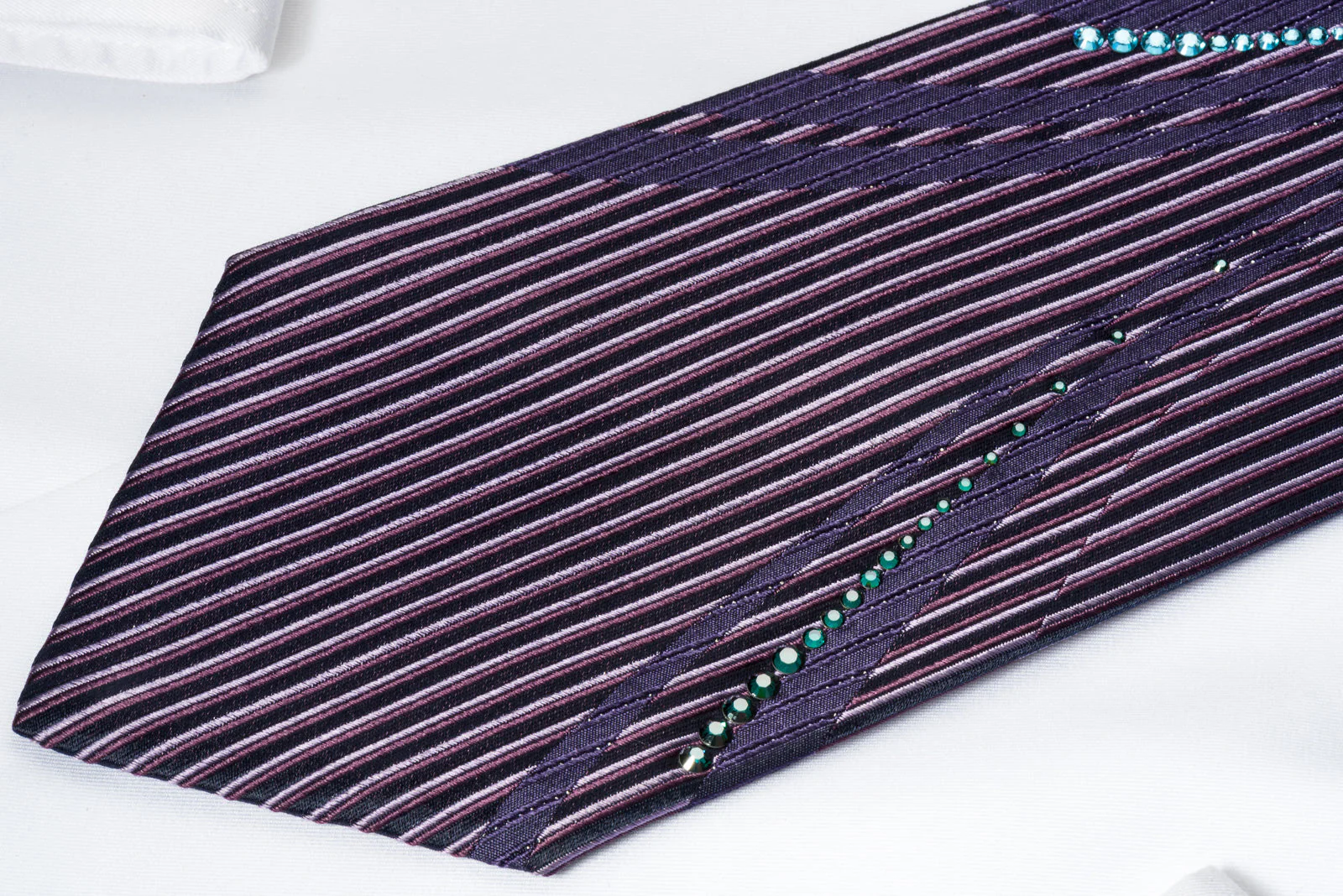 Pierre Cardin Rhinestone Necktie Vertical Stripes On Purple With Silver Sparkles - Image 5