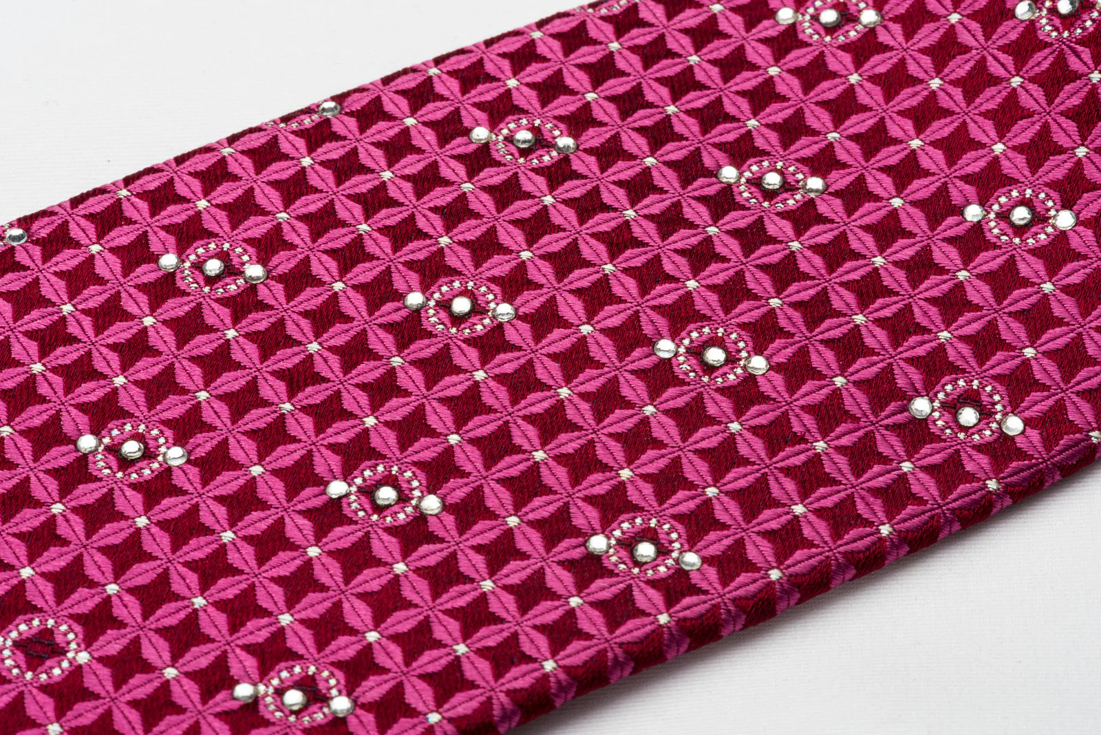 Pierre Cardin Rhinestone Tie Trellis On Purple With Silver Sparkles - Image 6