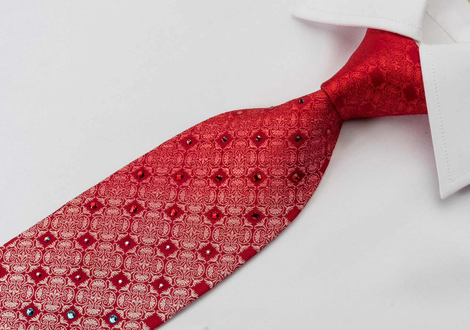 Pierre Cardin Silk Necktie With Large Rhinestones Silver Anthemion On Red - Image 5