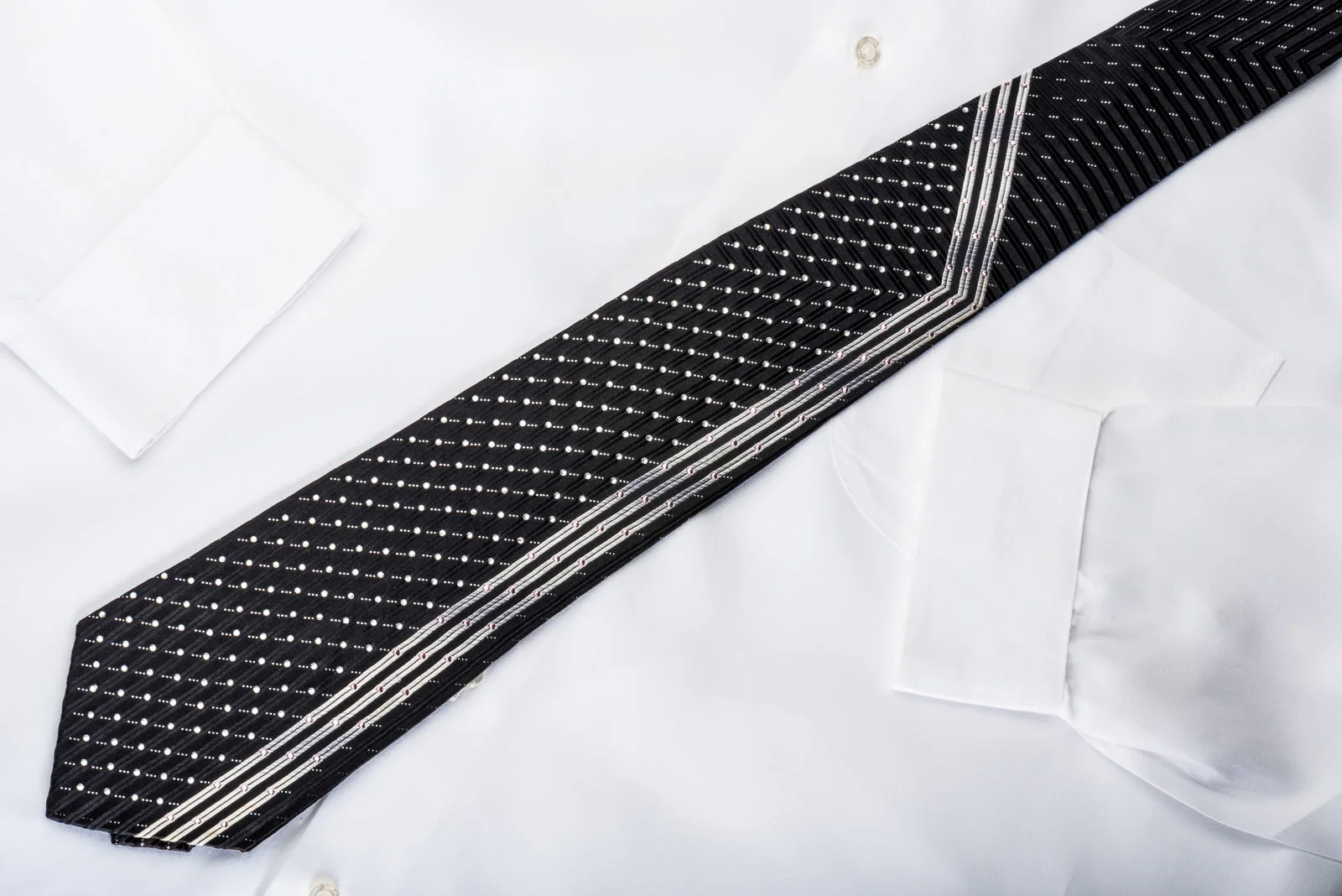 Remizio Men's Black Silk Rhinestone Tie With Silver Sparkles - Image 5
