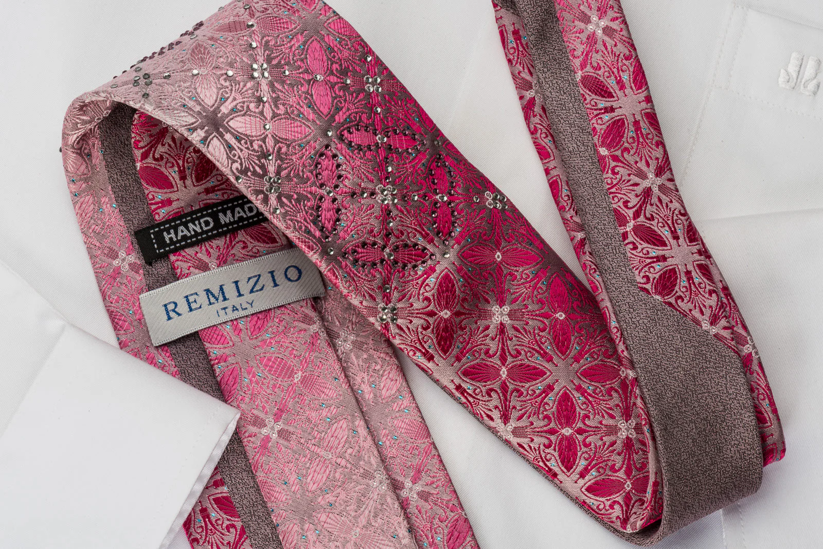 Remizio Rhinestone Necktie Anthemion Fleur De Lis On Pink With Silver Sparkles - Image 2